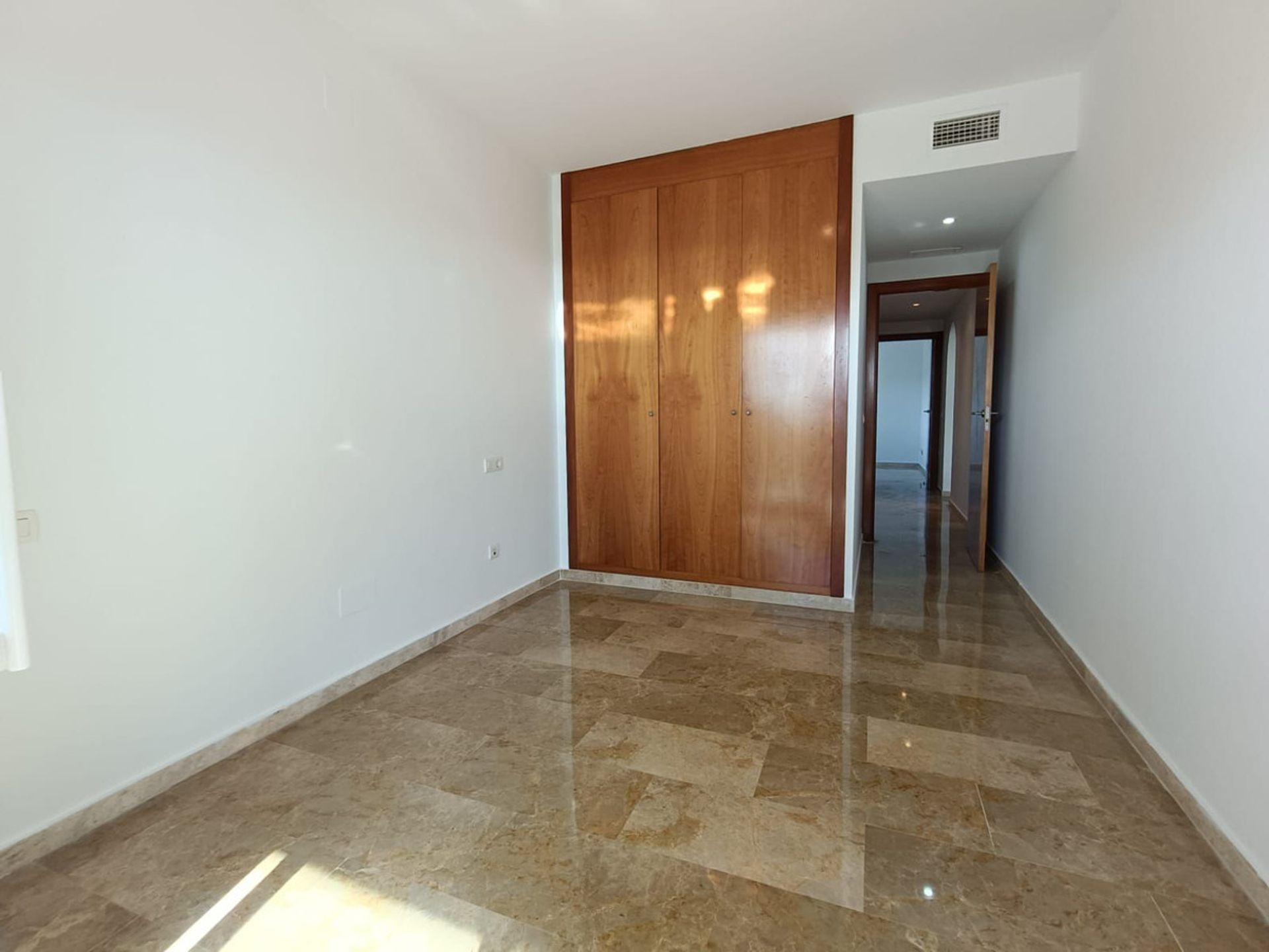 Osakehuoneisto sisään Torremolinos, Andalucía 12845006