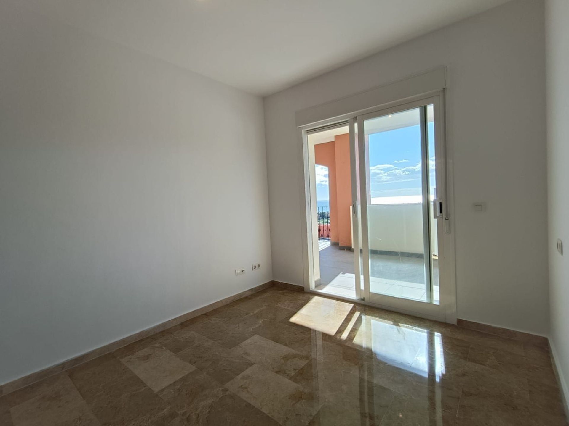 Osakehuoneisto sisään Torremolinos, Andalucía 12845006