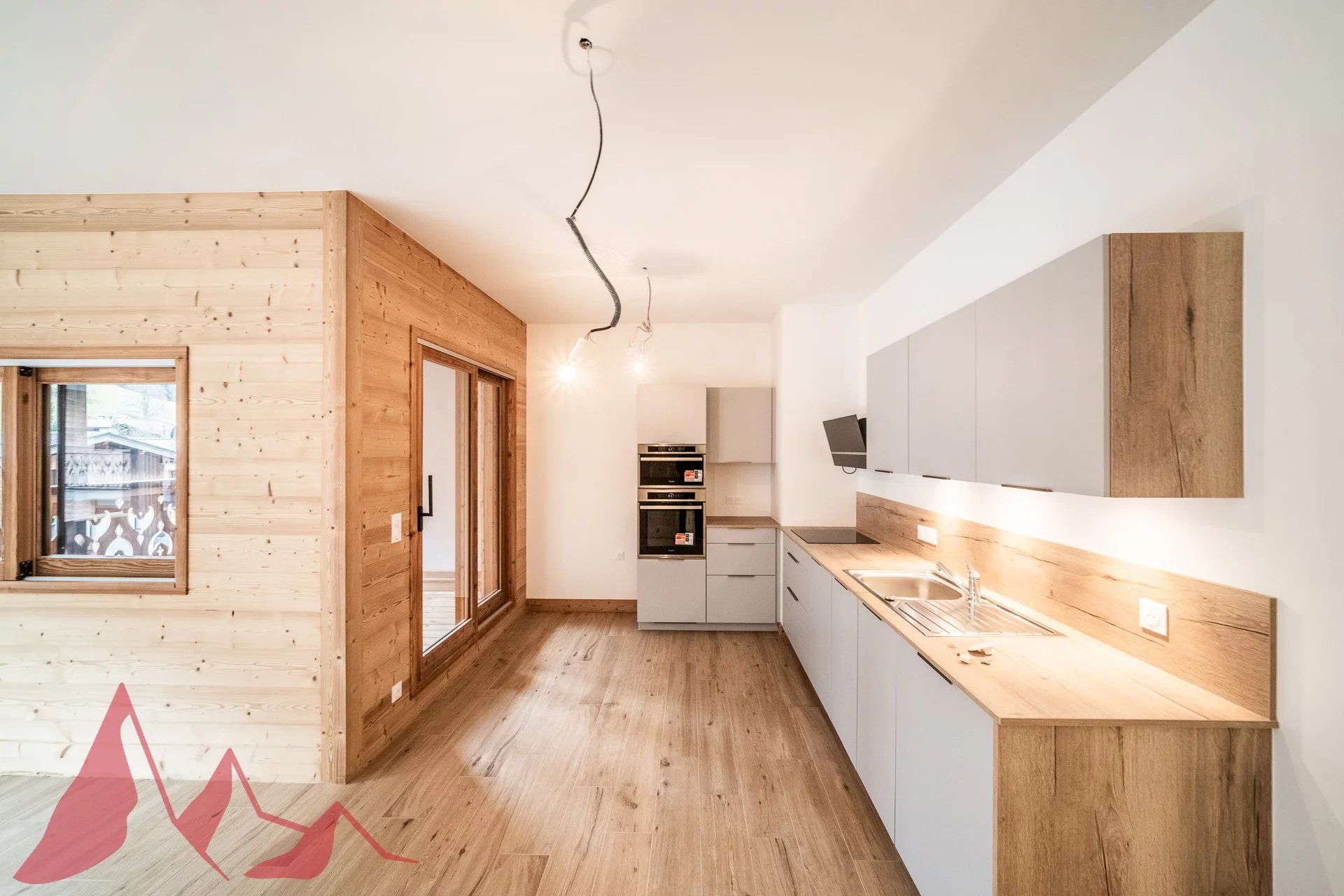 Condominium in Morzine, Auvergne-Rhône-Alpes 12845161