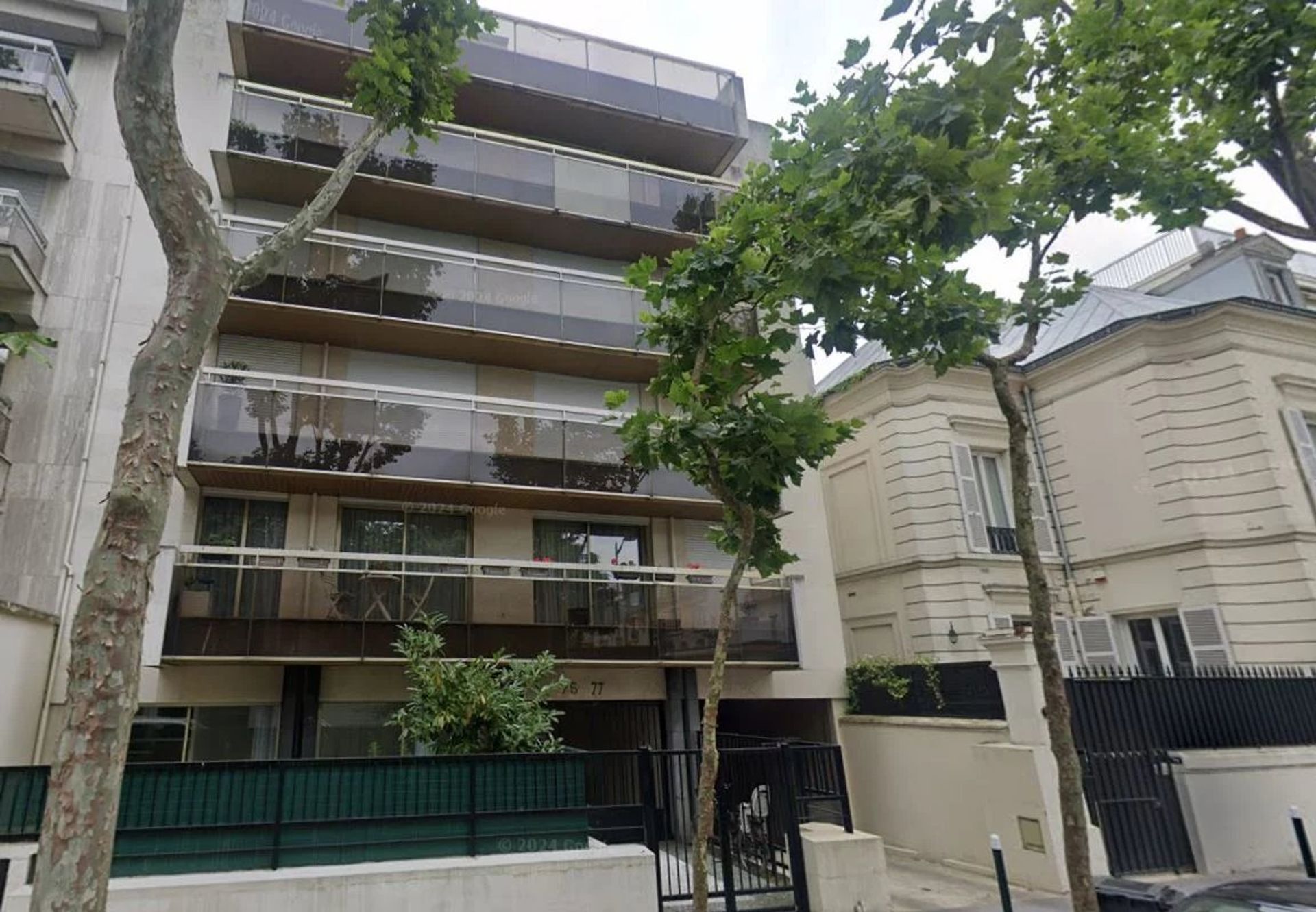 Condominio nel Neuilly-sur-Seine, Île-de-France 12845171