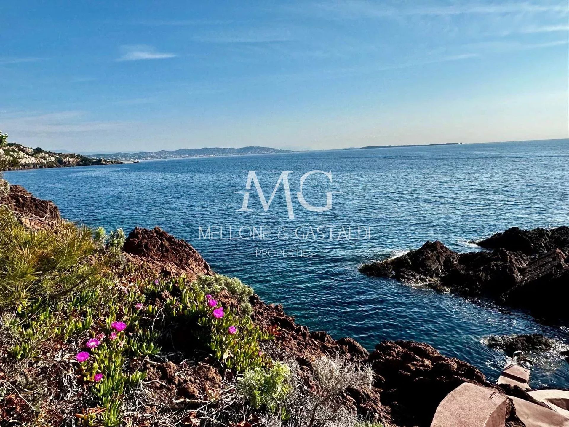 Residencial en Théoule-sur-Mer, Alpes-Maritimes 12845553