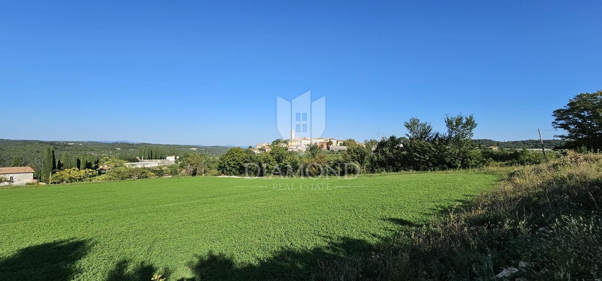 Land i Oprtalj, Istria County 12845613