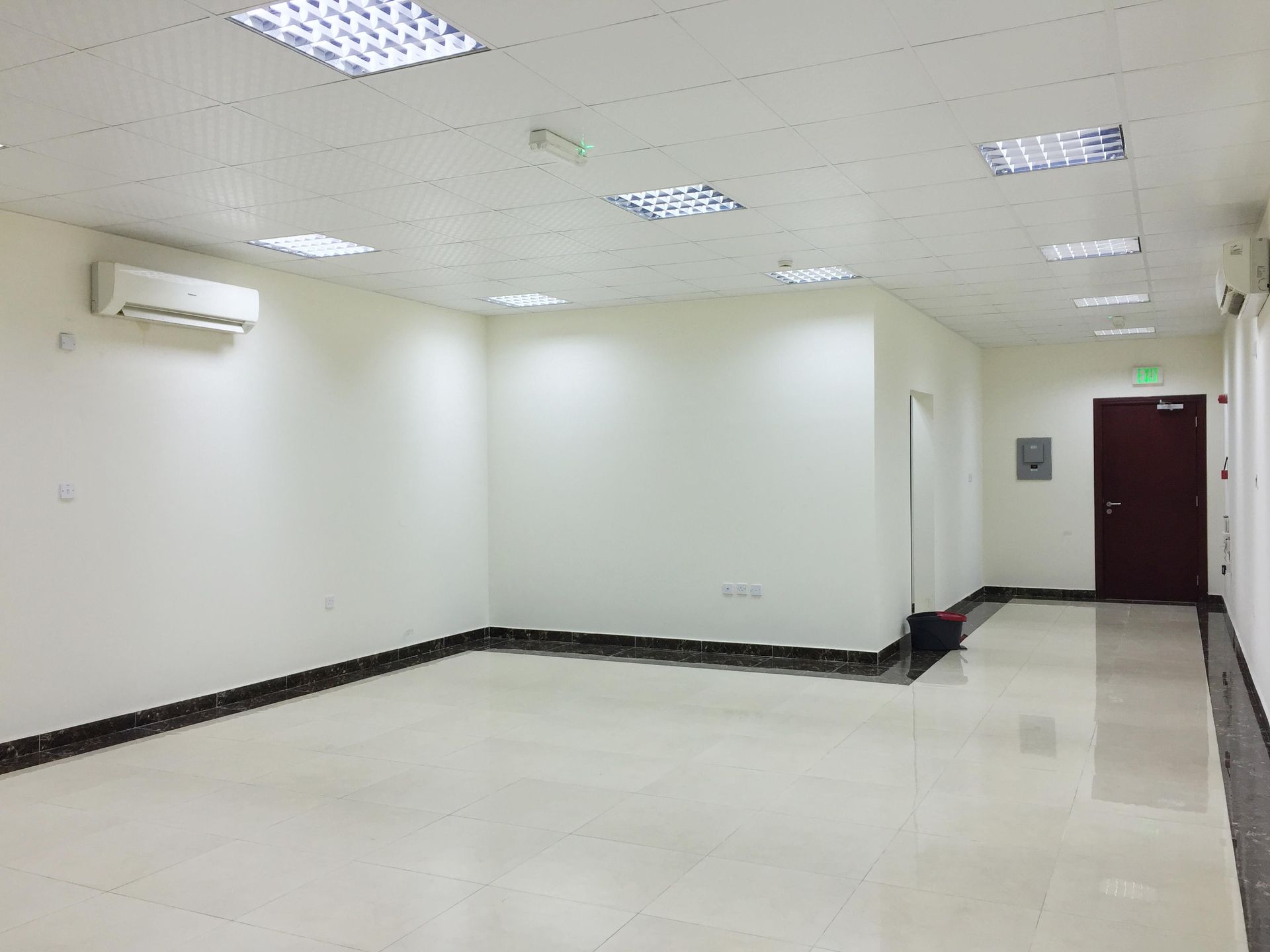 Comercial en Doha, Doha Municipality 12845760