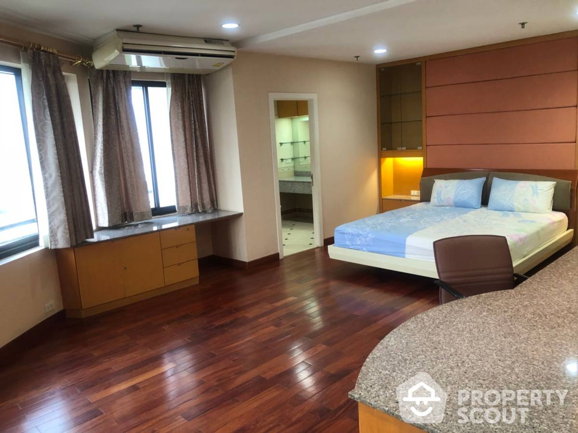 Квартира в , Krung Thep Maha Nakhon 12845812