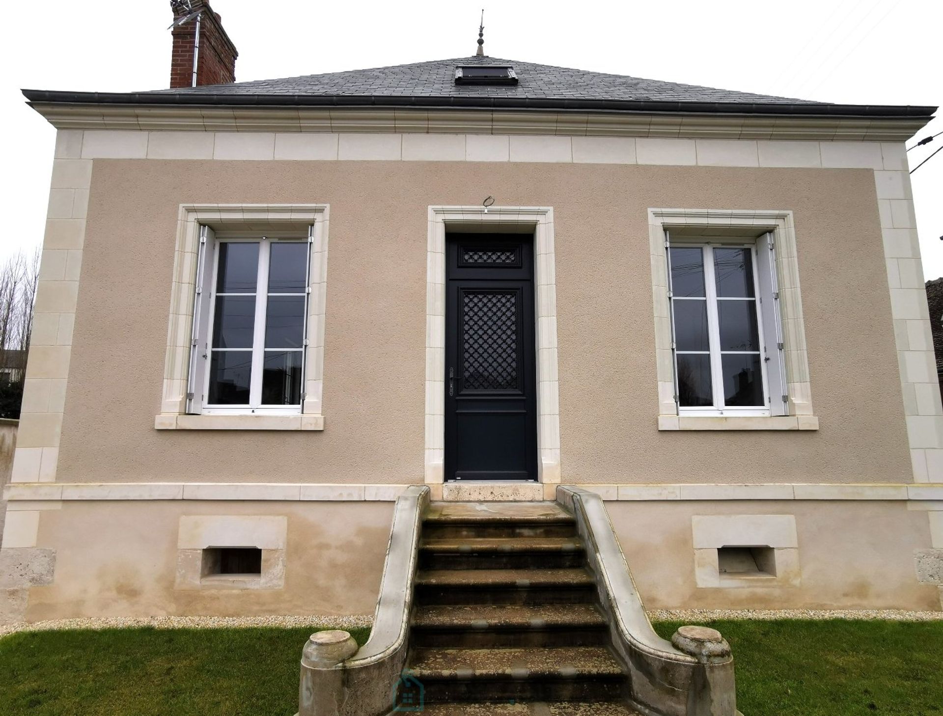 House in Amboise, Centre-Val de Loire 12846031