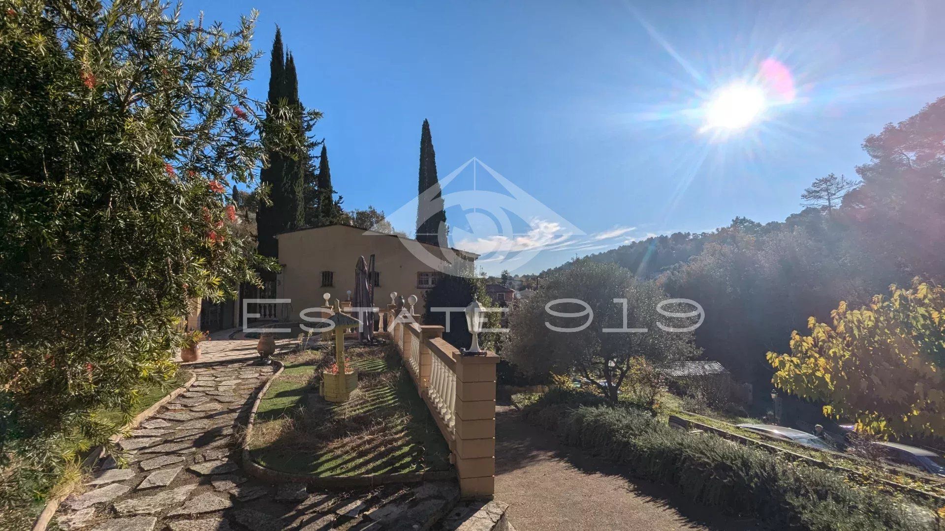 σπίτι σε Biot, Alpes-Maritimes 12846391