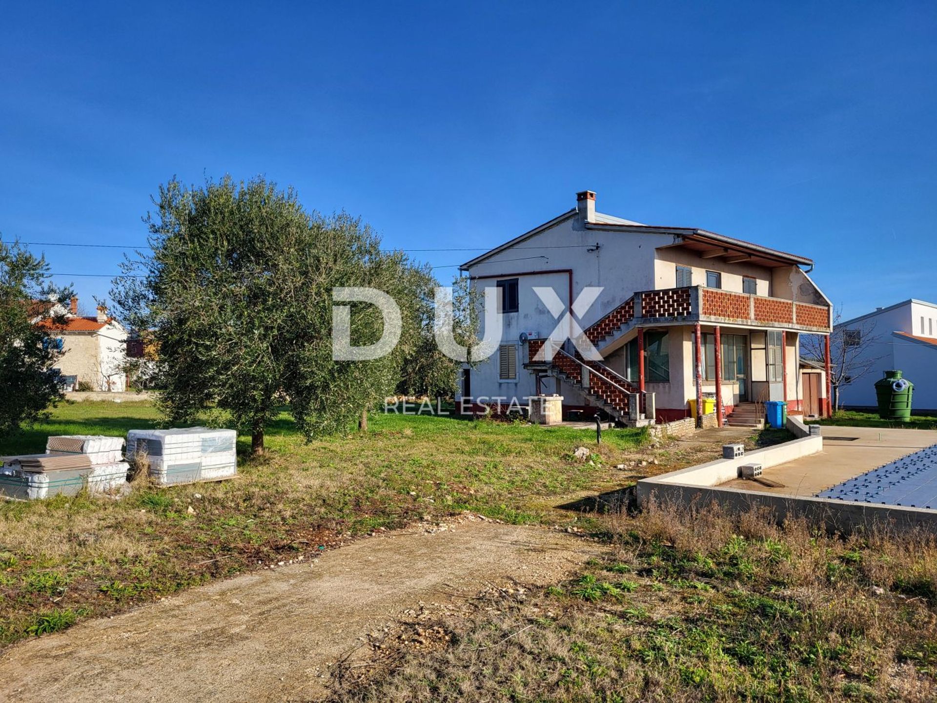 住宅 在 Rakalj, Istria County 12846542