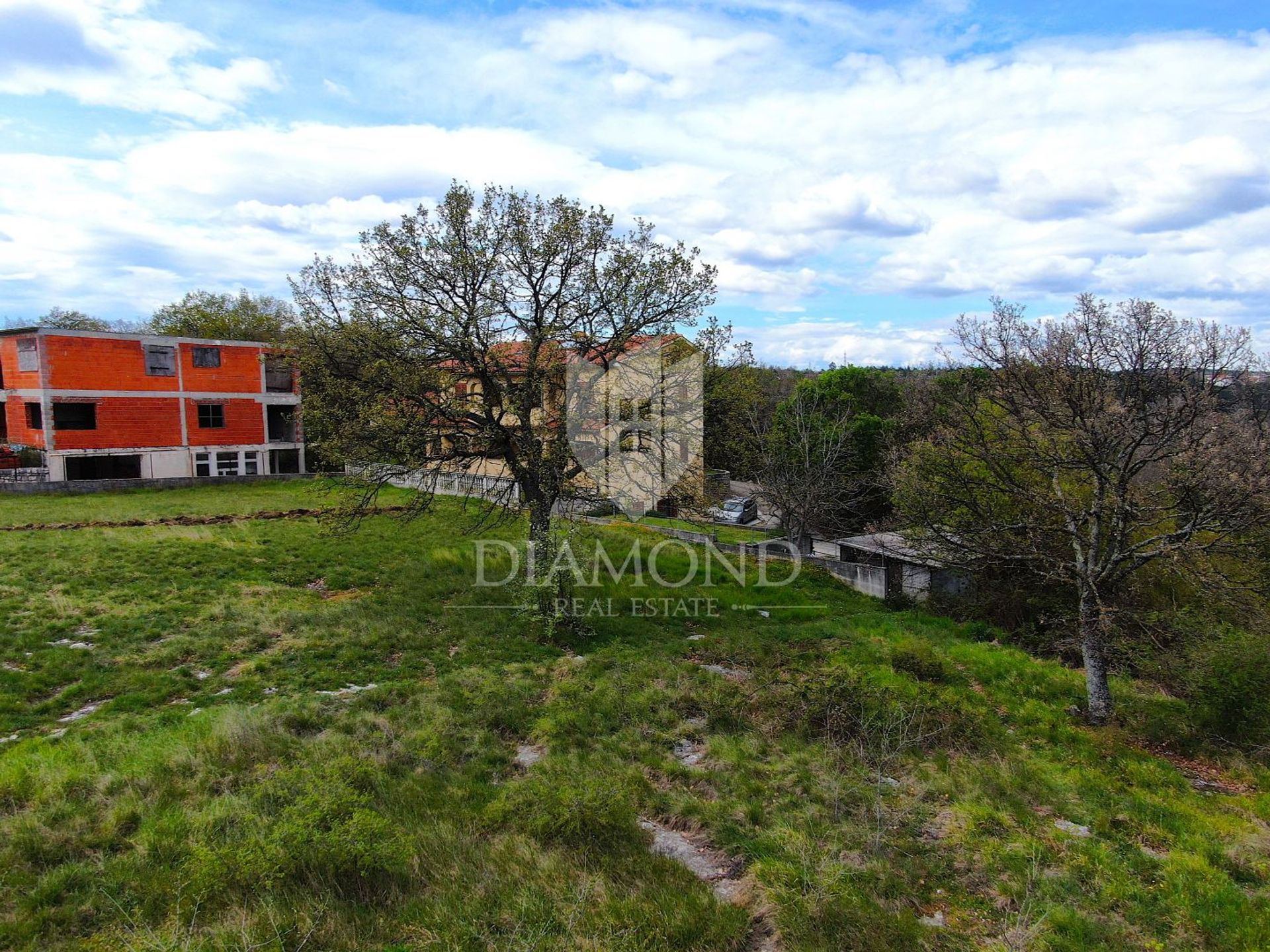 Land in Labin, Istria County 12846731