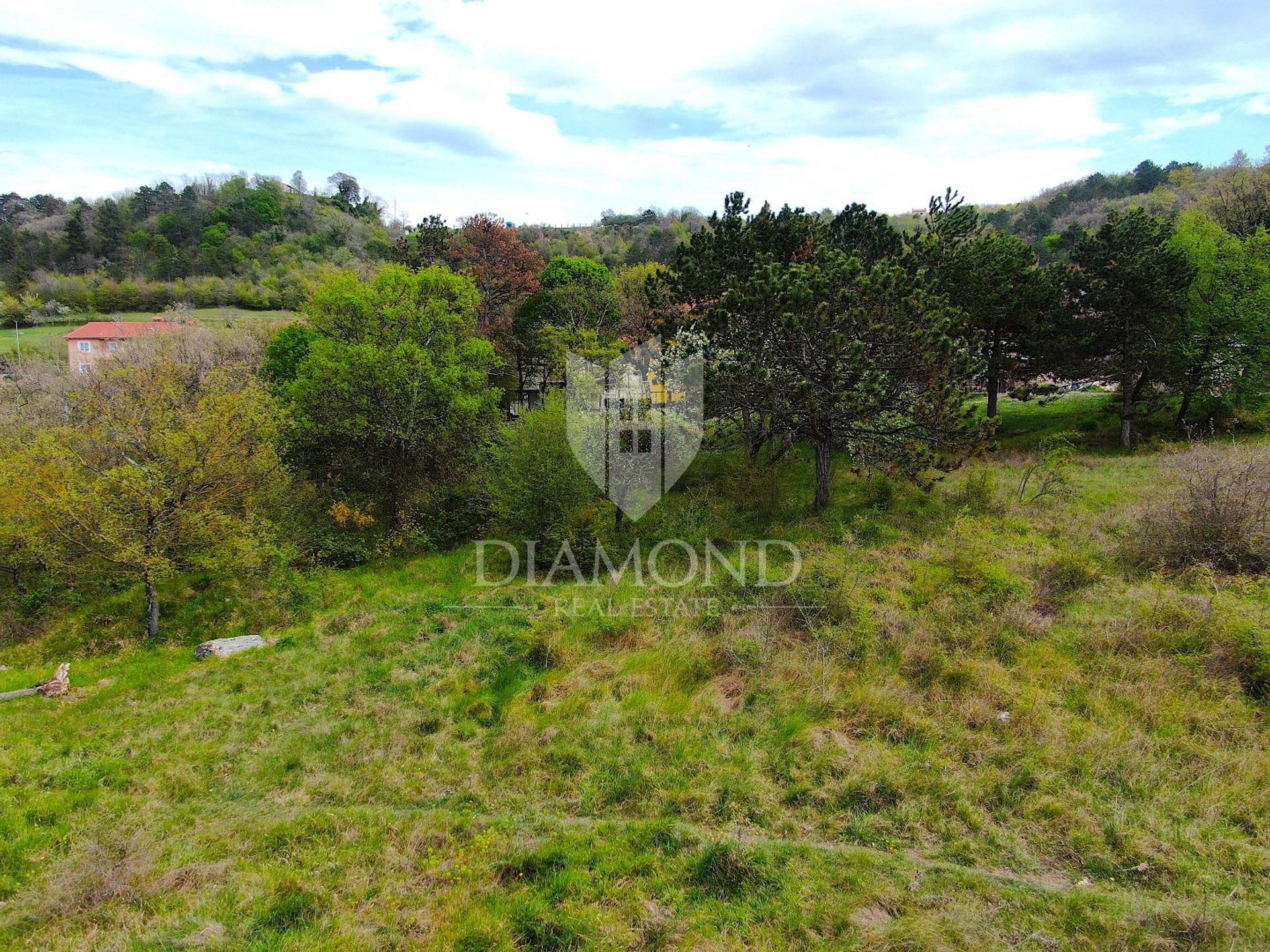 Land in Labin, Istria County 12846731