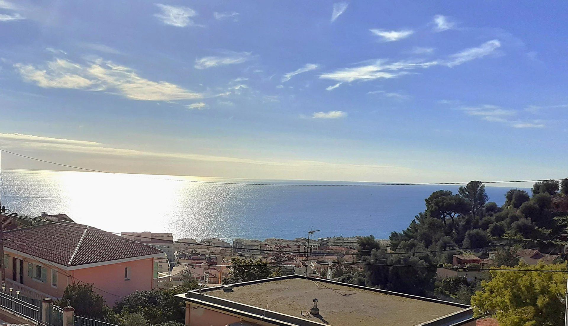 Condominium dans Menton, Alpes-Maritimes 12847086