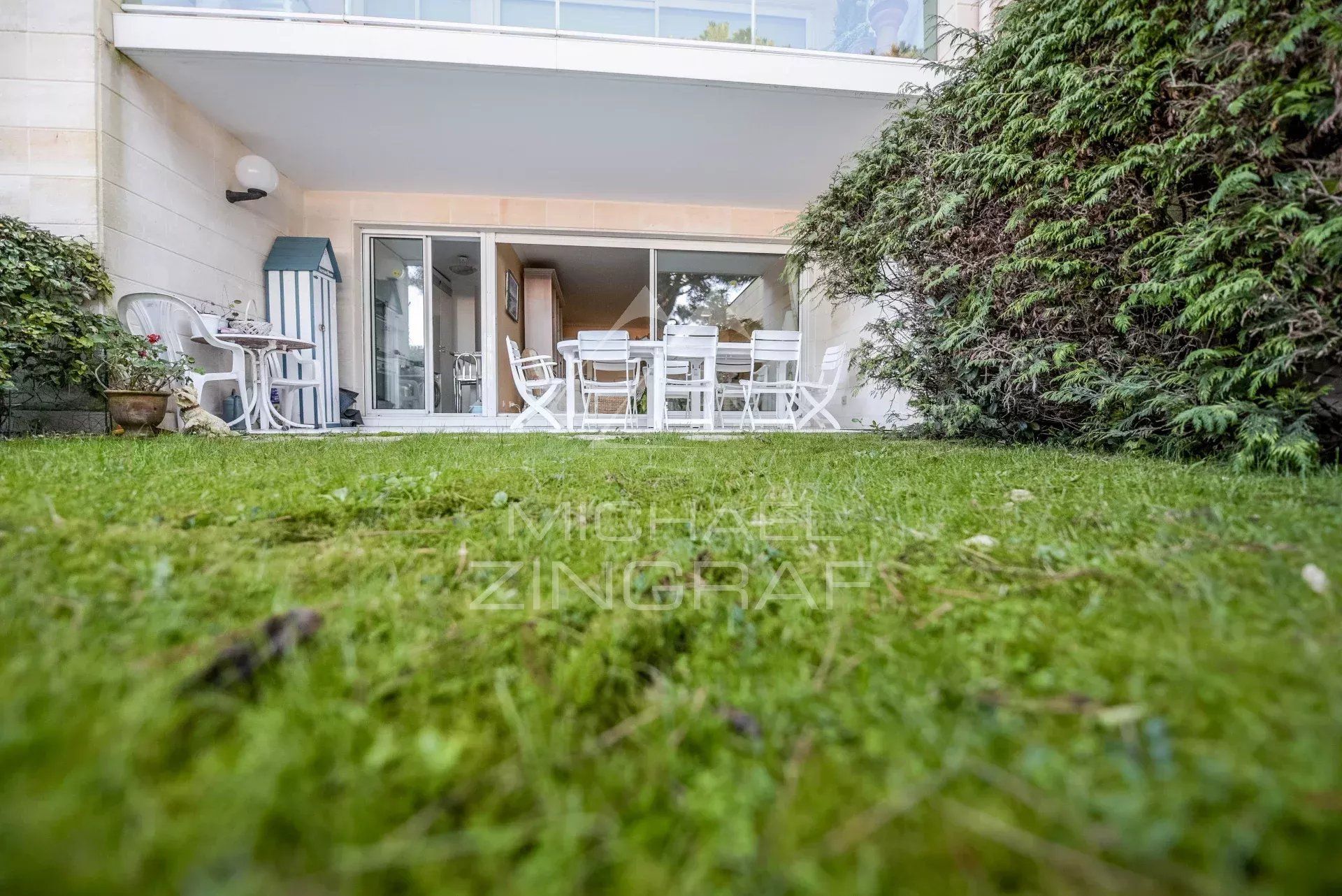 Condominio nel Arcachon, Gironde 12847134