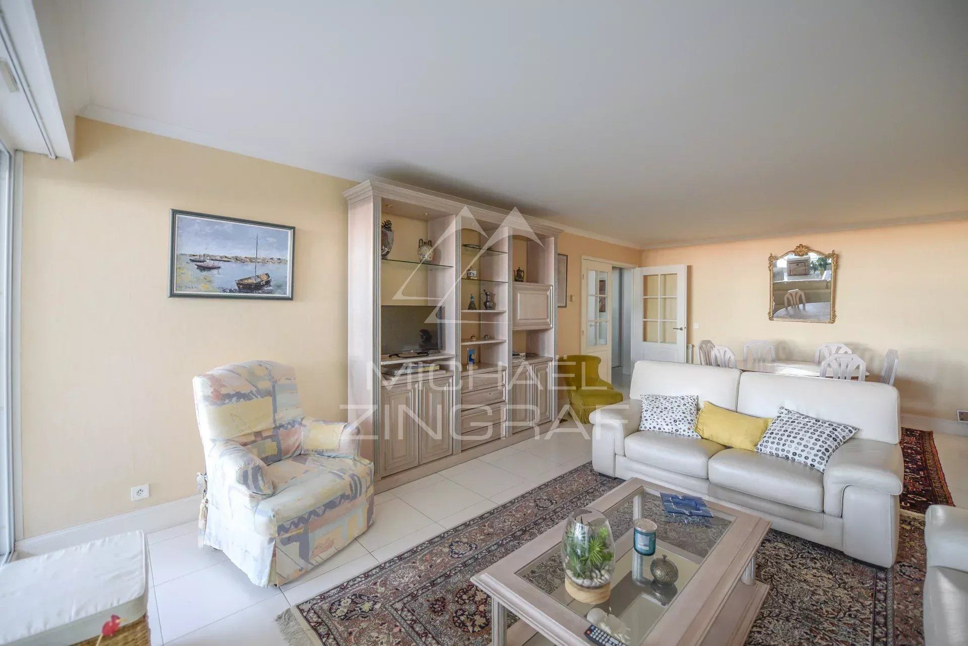 Condominium in Arcachon, Nouvelle-Aquitaine 12847134