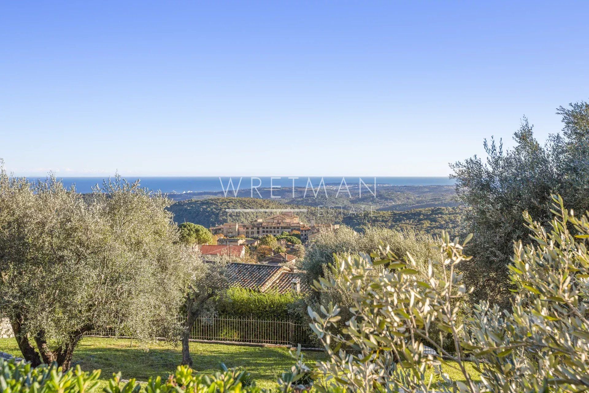 σπίτι σε Tourrettes-sur-Loup, Alpes-Maritimes 12848146