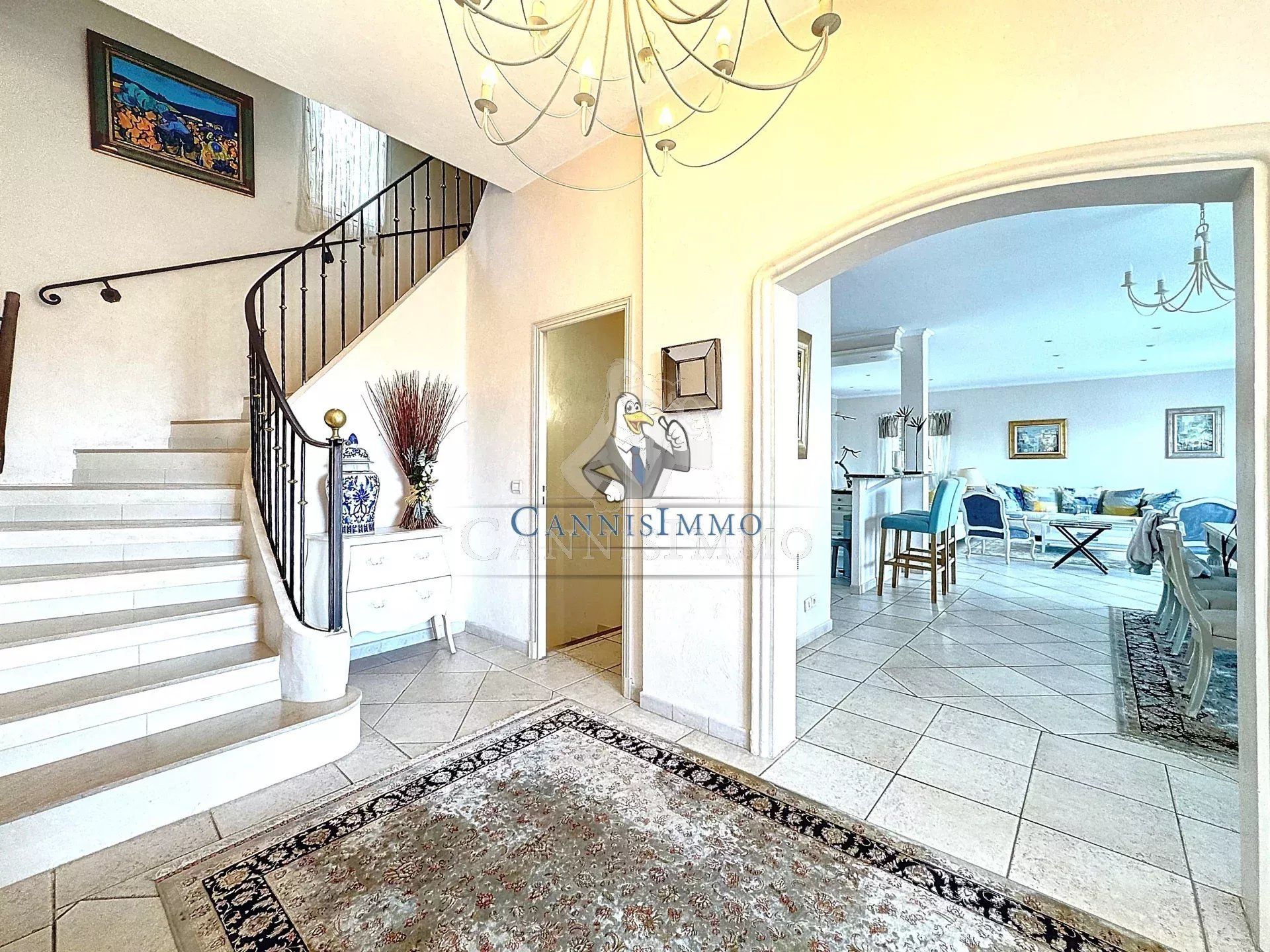 Rumah di Mougins, Alpes-Maritimes 12848150