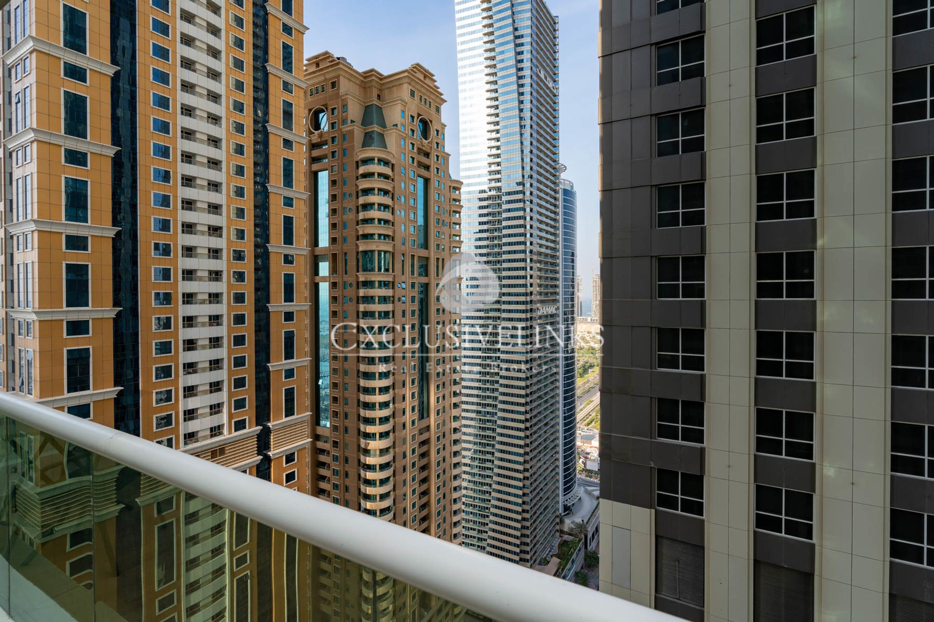 Condominium in Dubai, Dubai 12848328