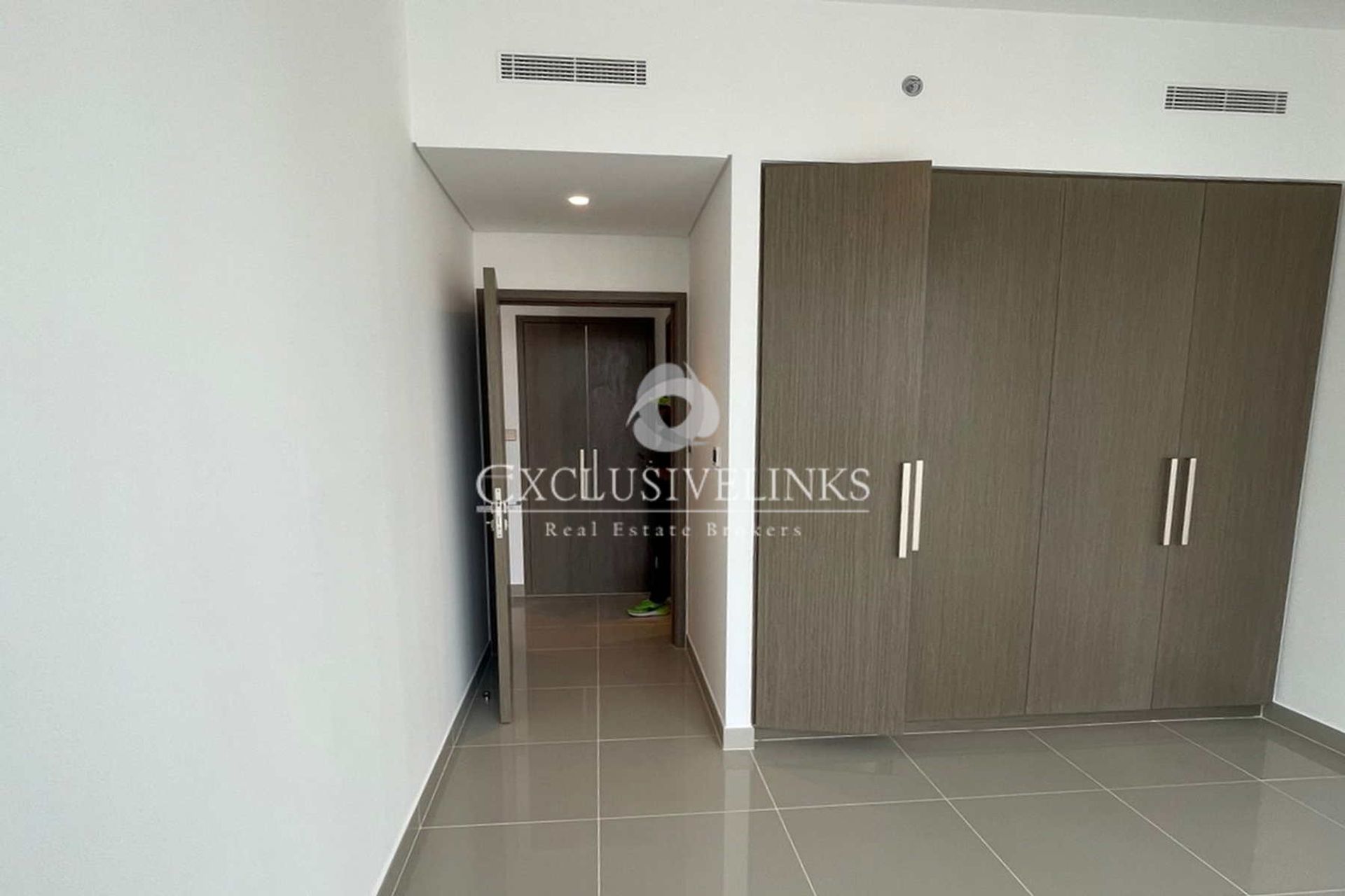 Residencial en Dubai, Dubai 12848331