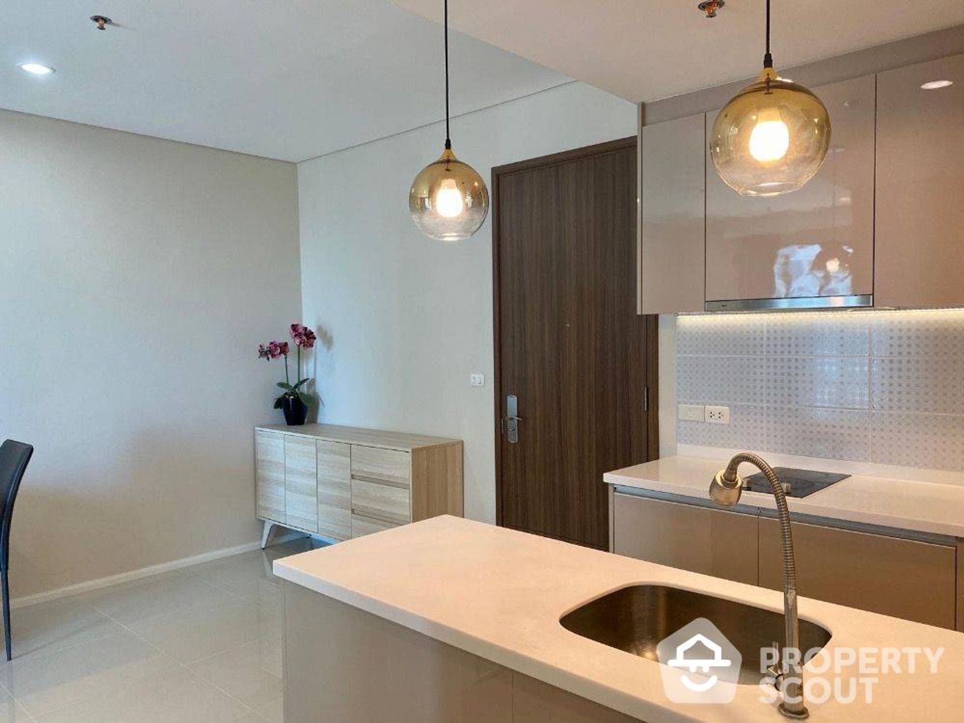 Condominio en Ban Na Song, Krung Thep Maha Nakhon 12848551