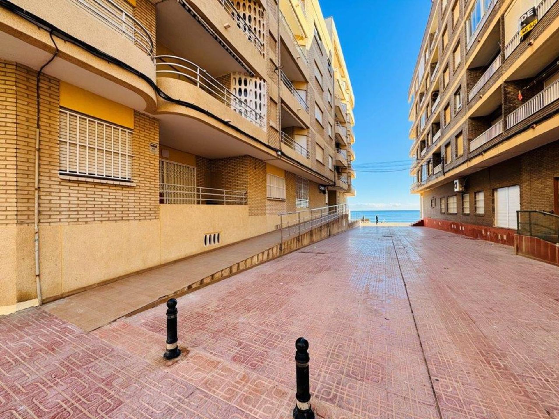 सम्मिलित में Torre La Mata, Valencian Community 12848617