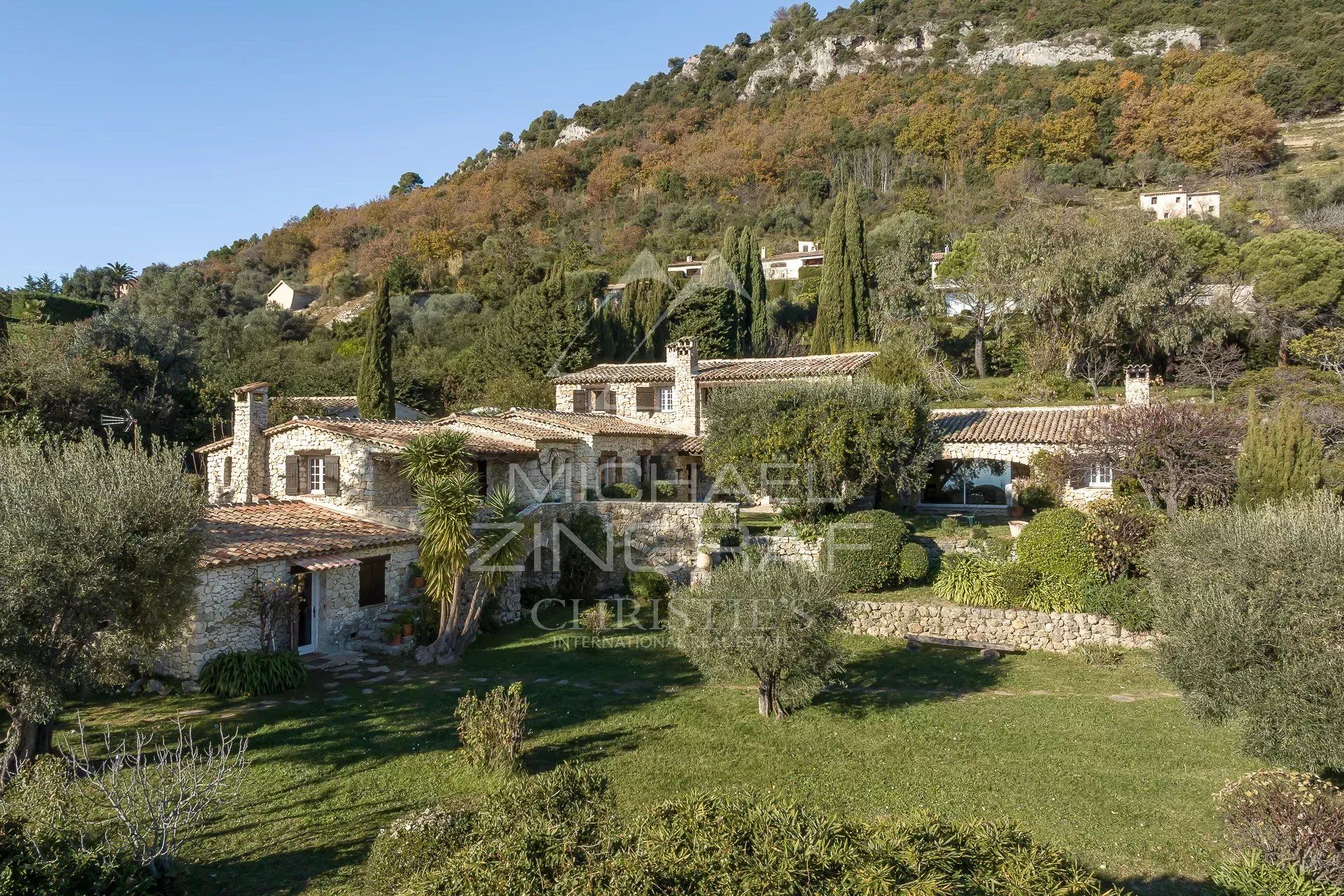 Rumah di Tourrettes-sur-Loup, Provence-Alpes-Cote d'Azur 12849258