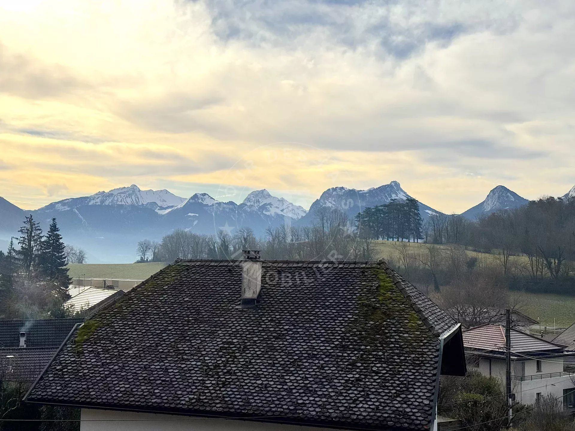 Résidentiel dans Talloires-Montmin, Haute-Savoie 12849298