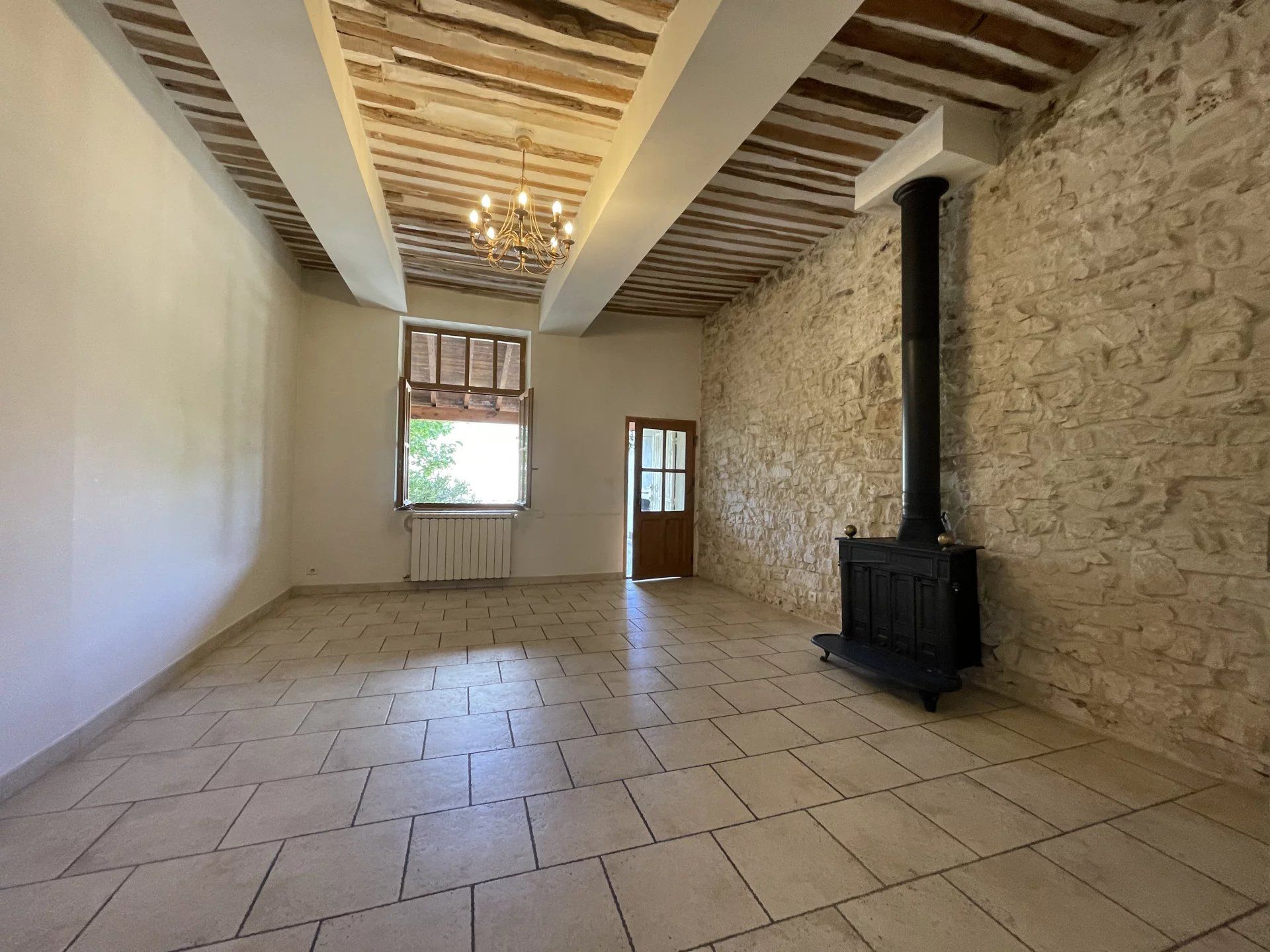 Casa nel Saint-Didier, Vaucluse 12849301