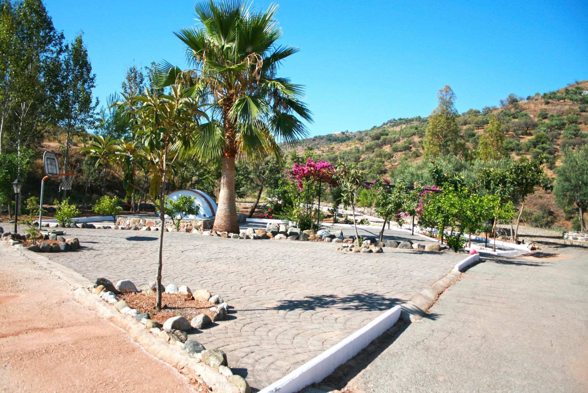 Land in Guaro, Andalusië 12849847