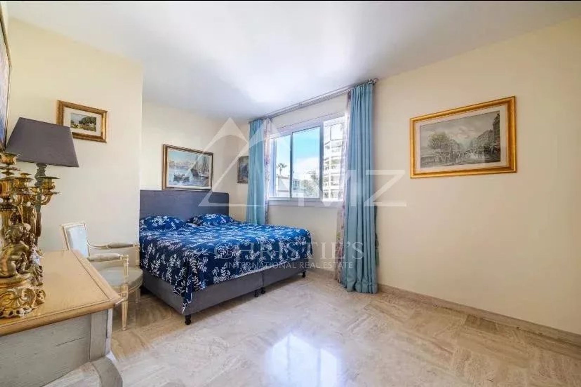 Condominium in Cannes, Alpes-Maritimes 12851009