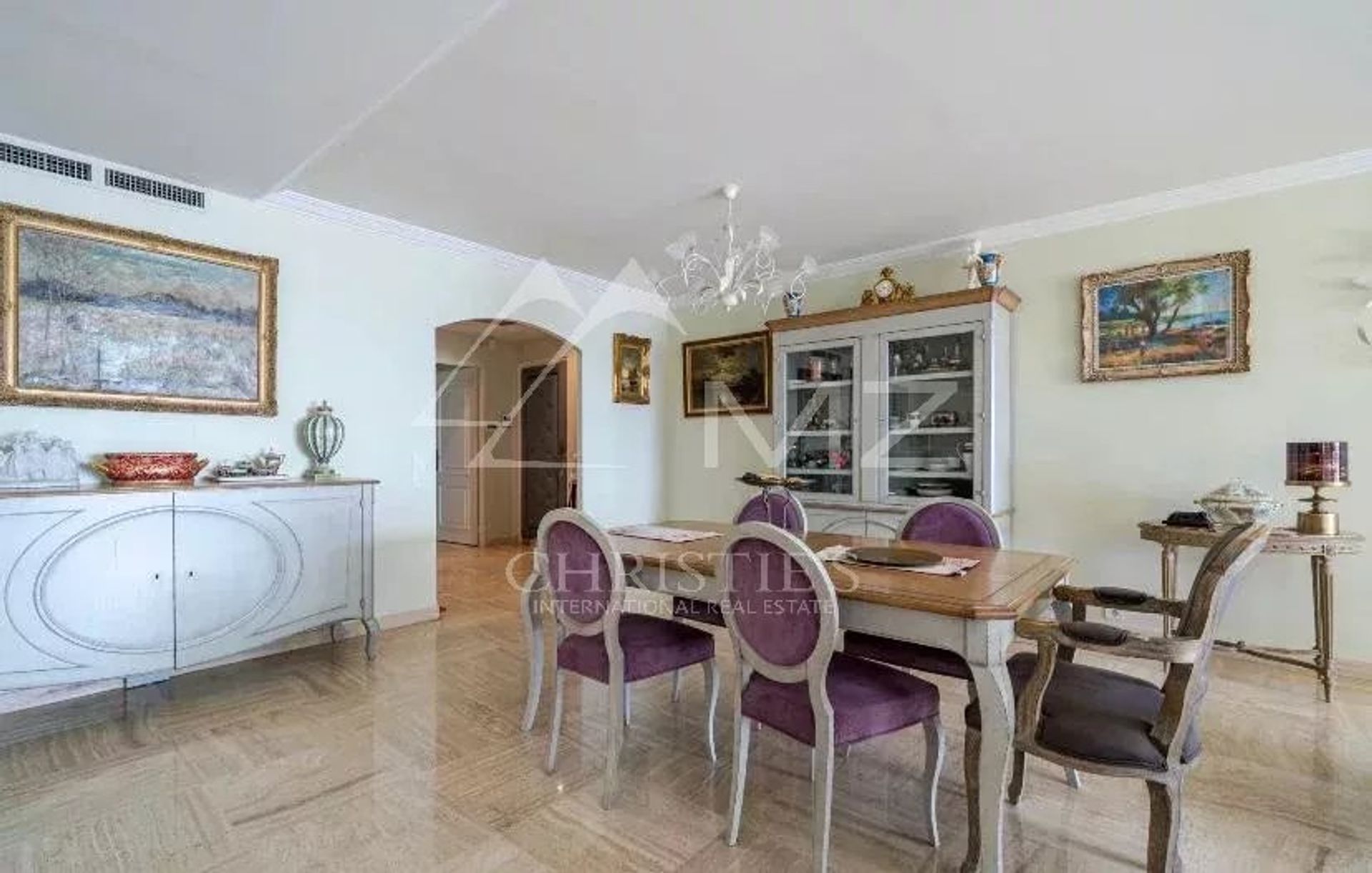 Condominium in Cannes, Alpes-Maritimes 12851009