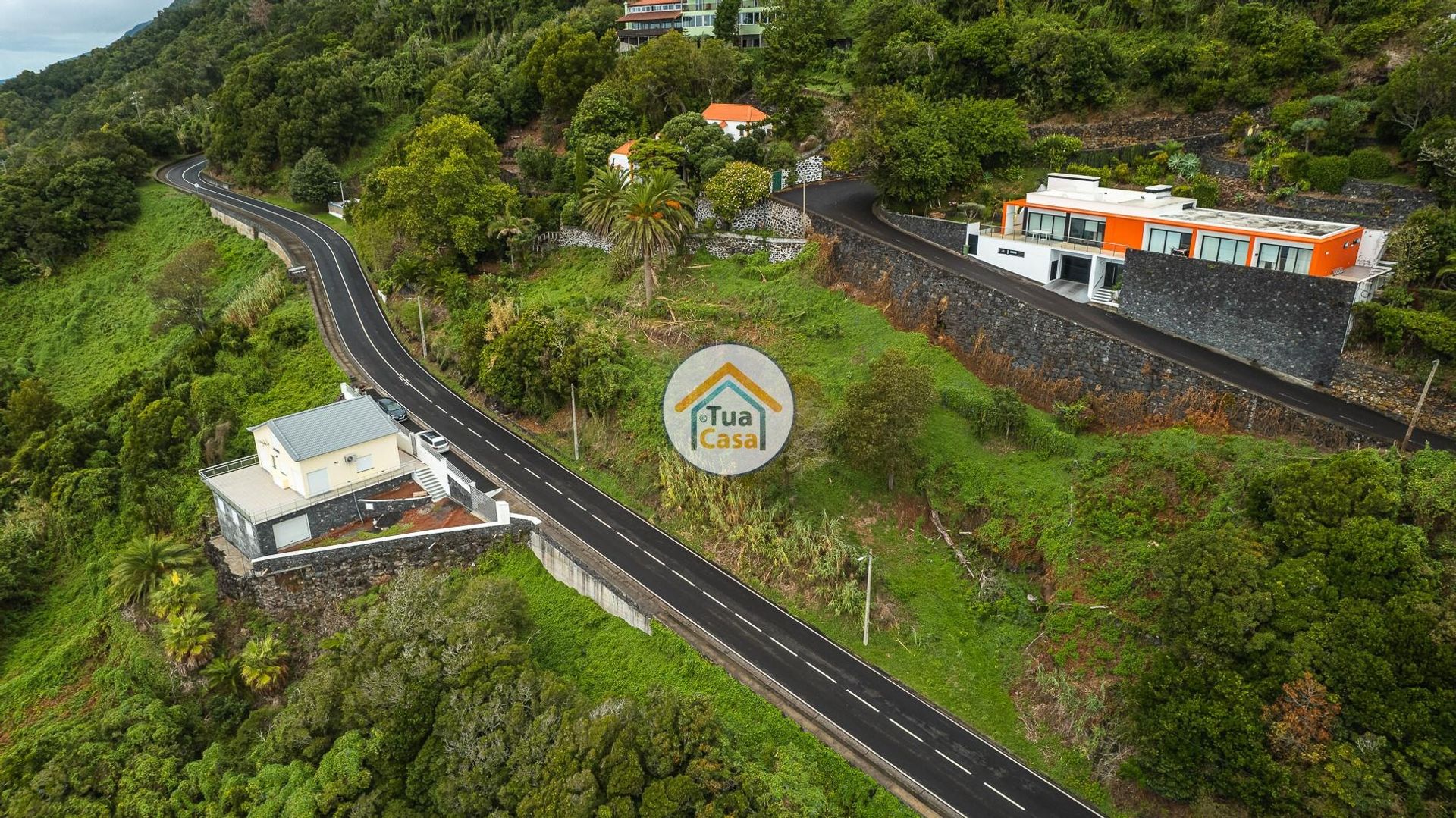 土地 在 Calheta, Azores 12852757