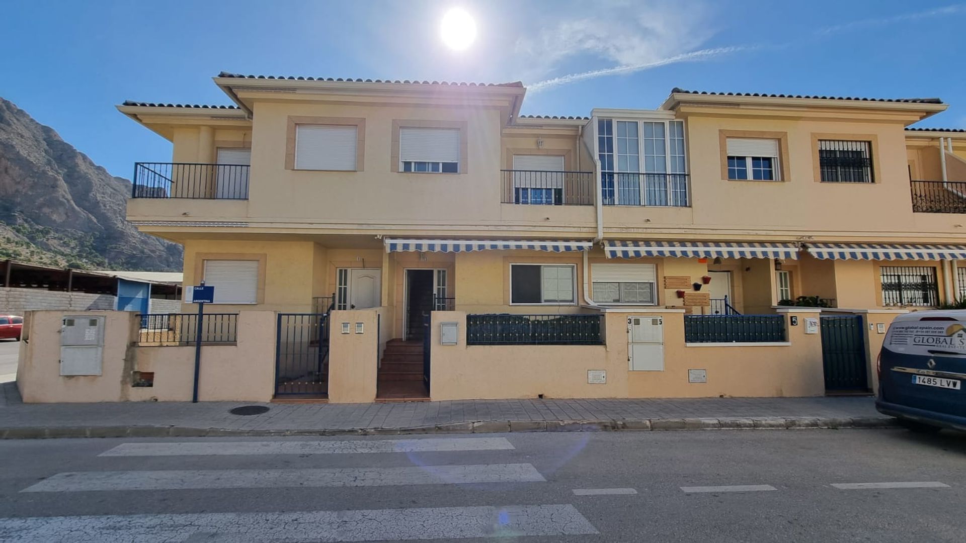 rumah dalam Redovan, Valencia 12853389