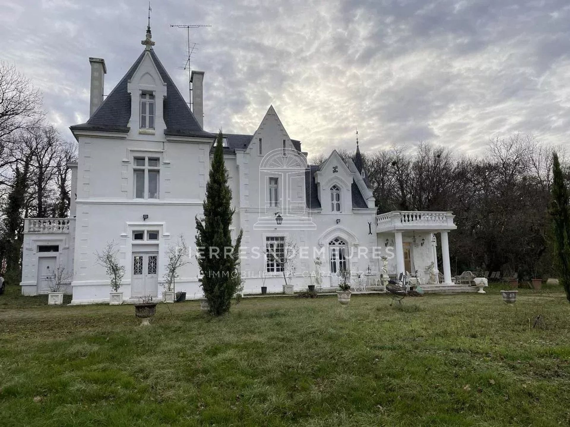 casa no Valencay, Centro-Val de Loire 12854474