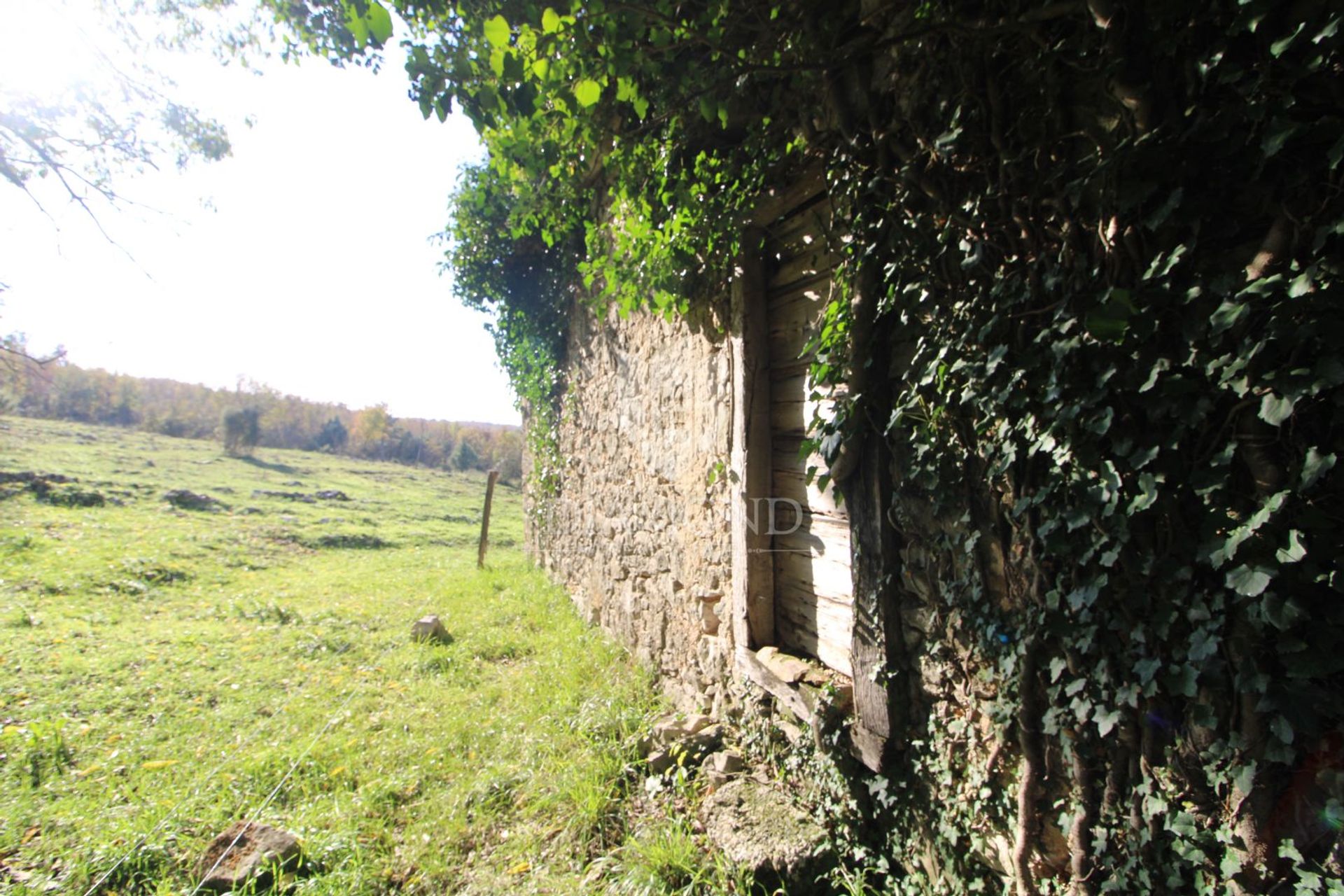 Casa nel Boljun, Istria County 12854693