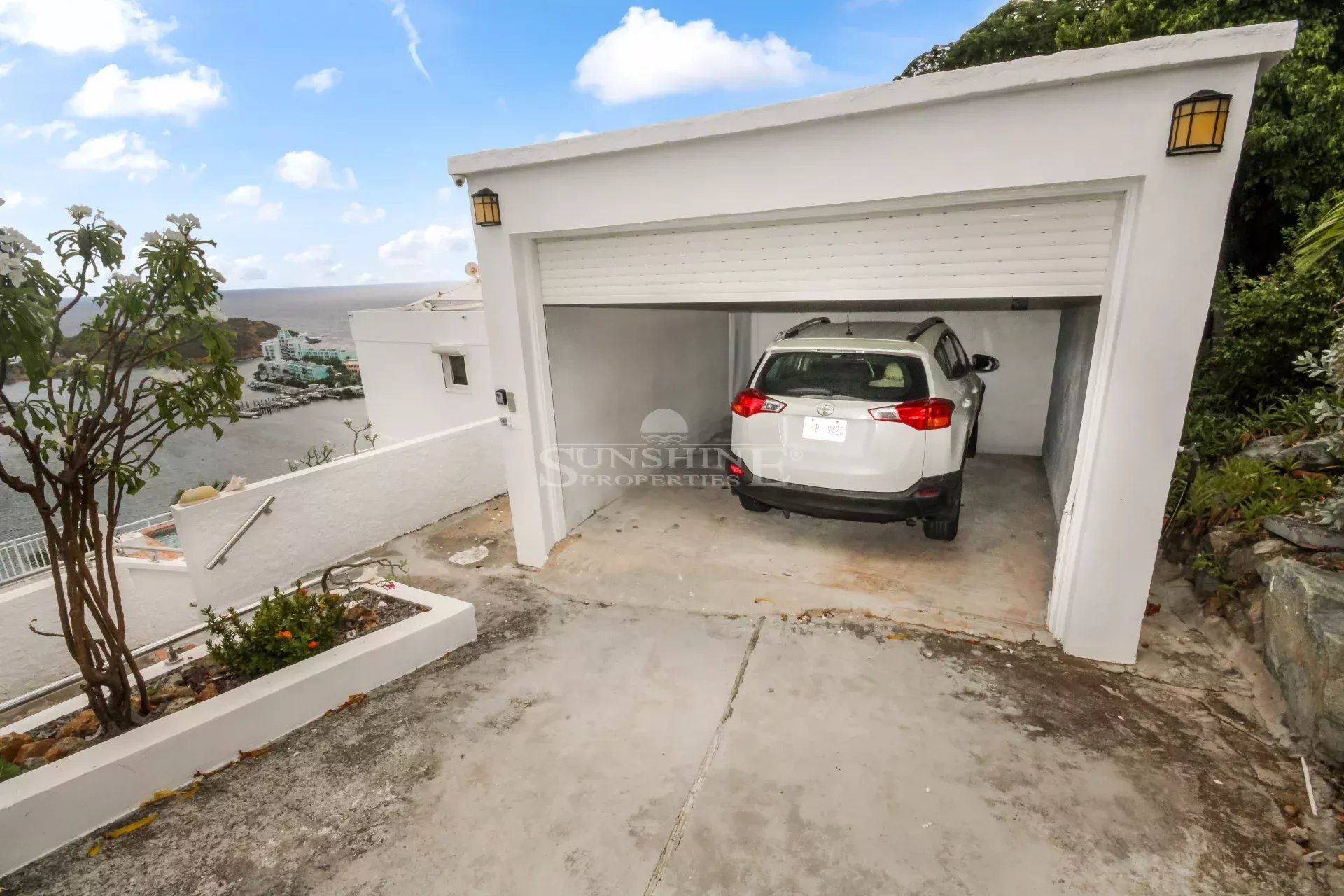 House in Sint Maarten, null 12854877