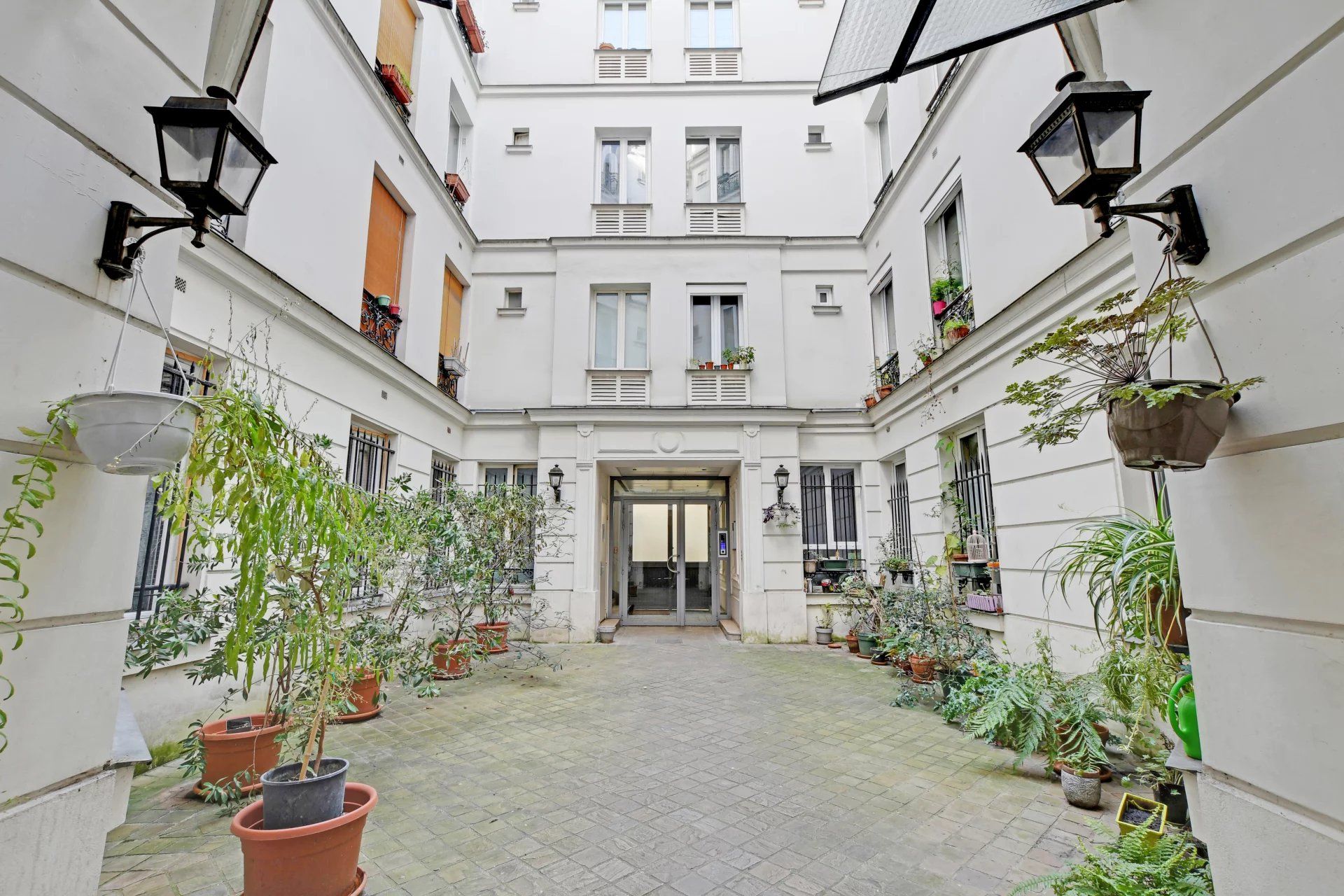 Condominium in Paris 11ème, Paris 12855270