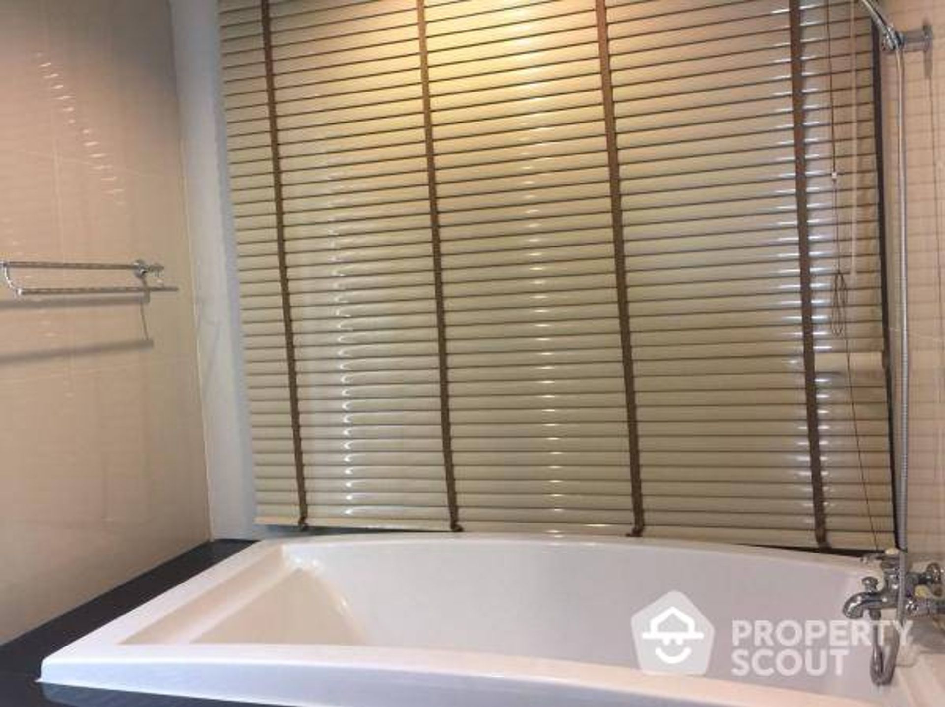 Condominium dans , Krung Thep Maha Nakhon 12856128