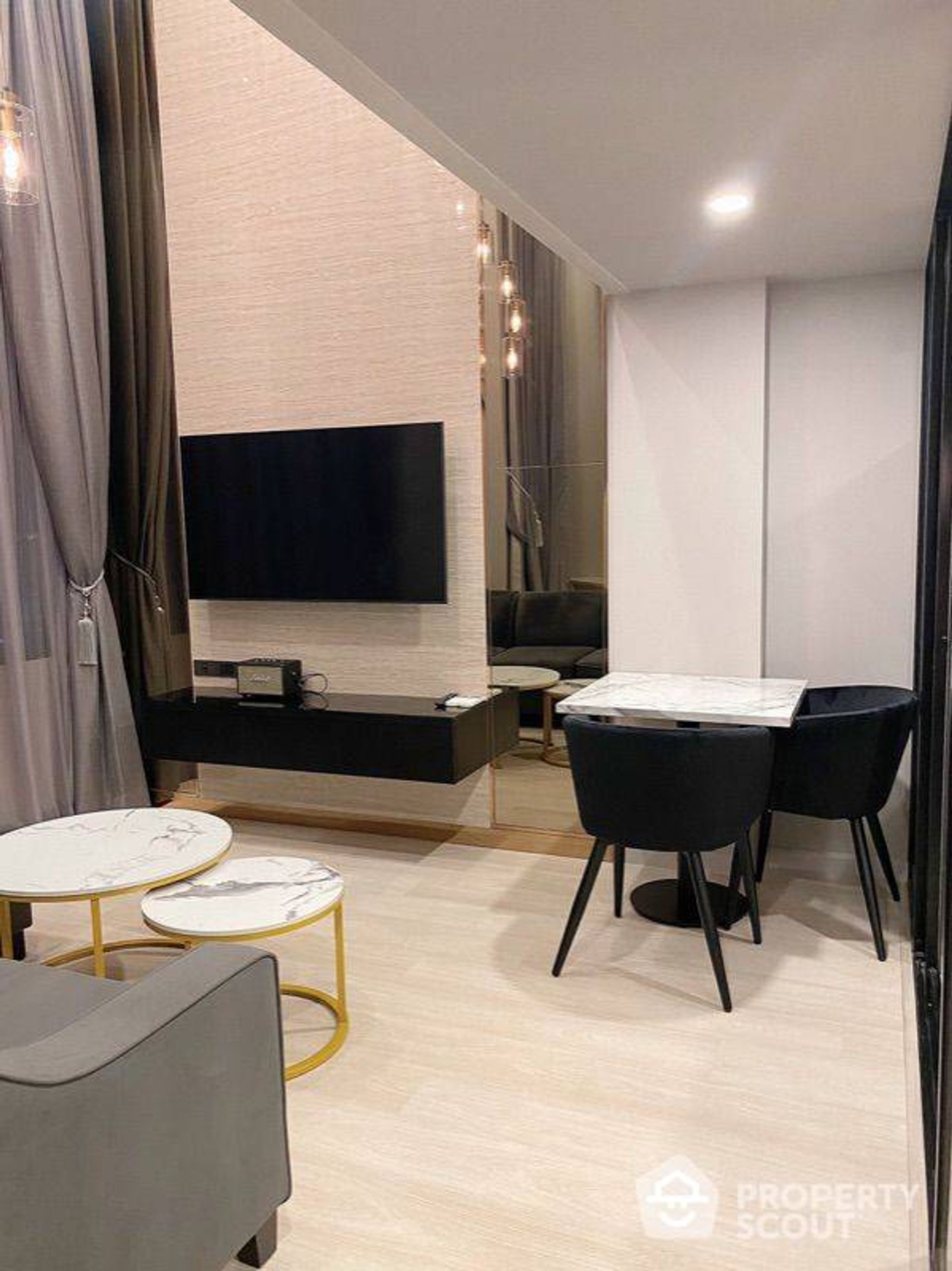 Condominium in , Krung Thep Maha Nakhon 12856848