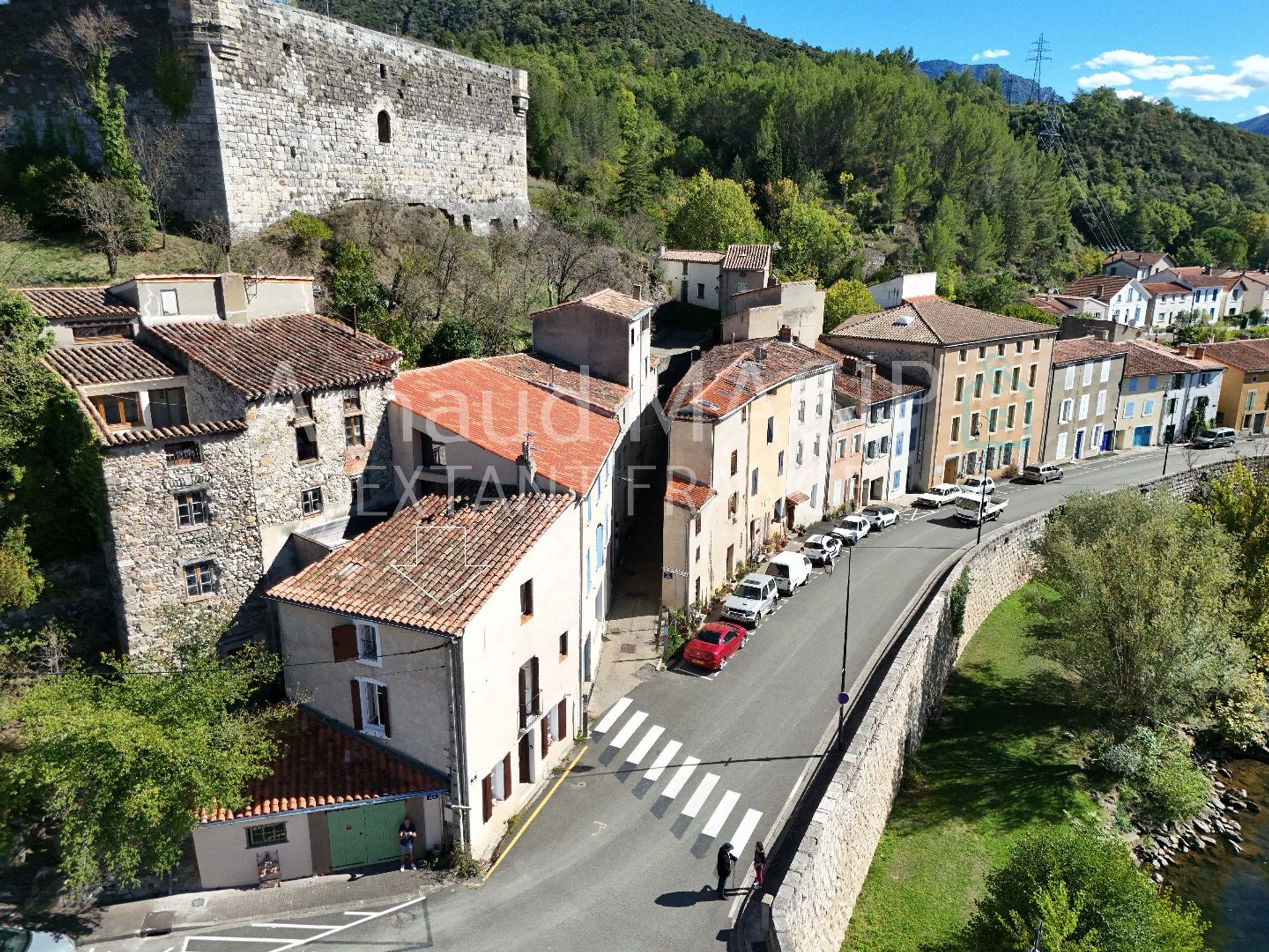 房子 在 Quillan, Occitanie 12857611