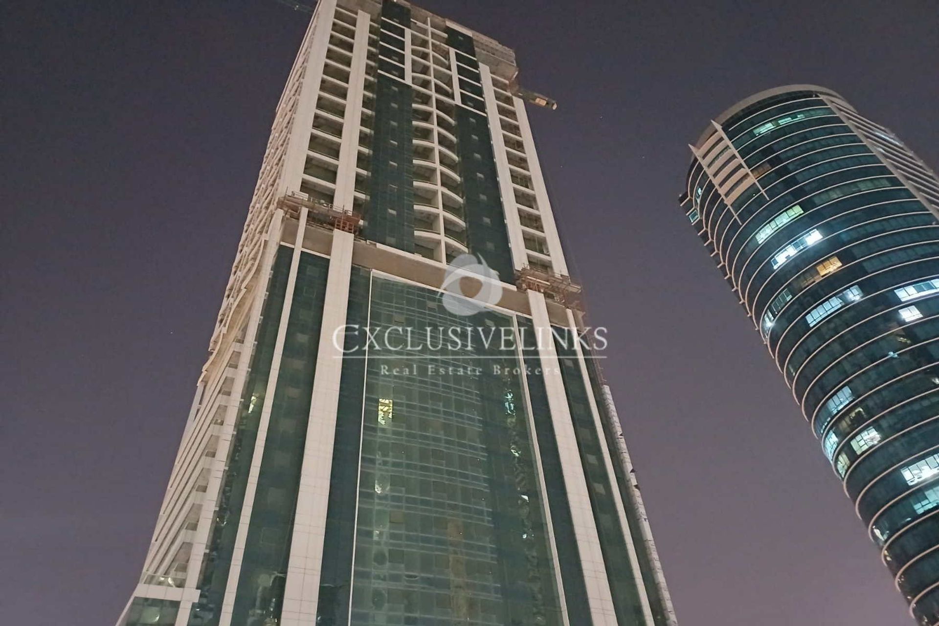 Condominium in Dubai, Dubai 12858900