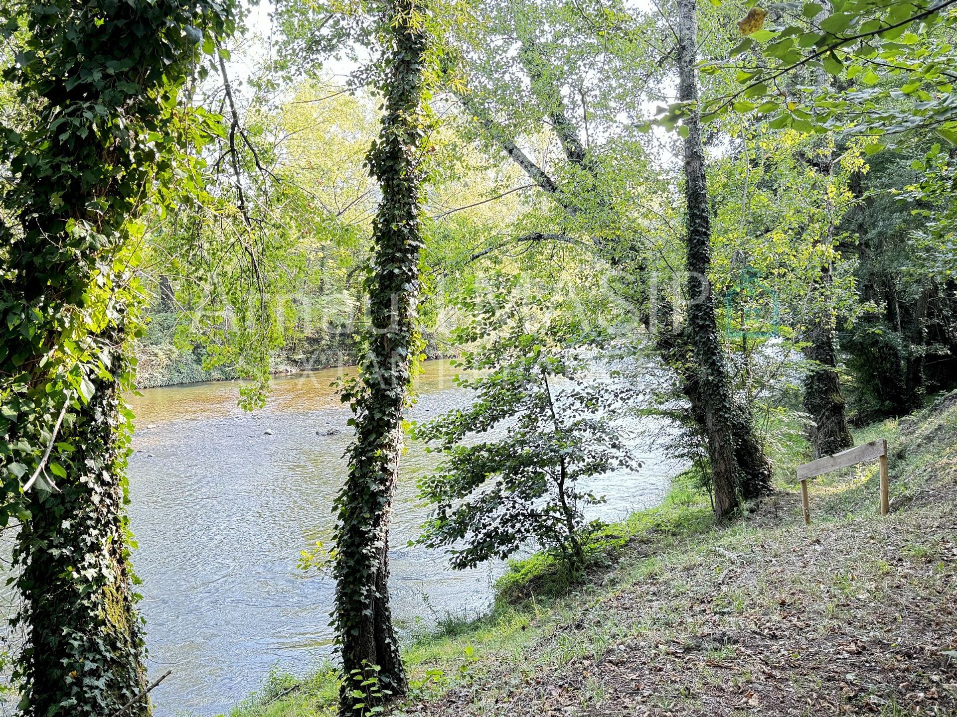 房子 在 Quillan, Occitanie 12858930