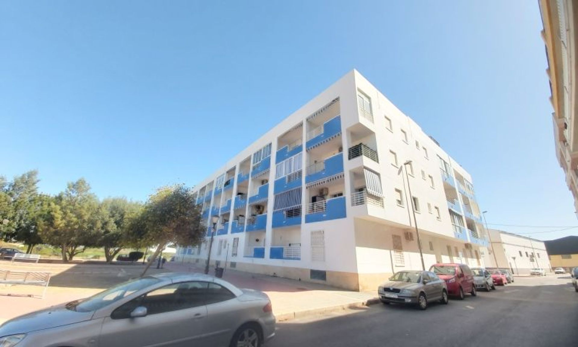 Condominium dans Almoradi, Valence 12859285