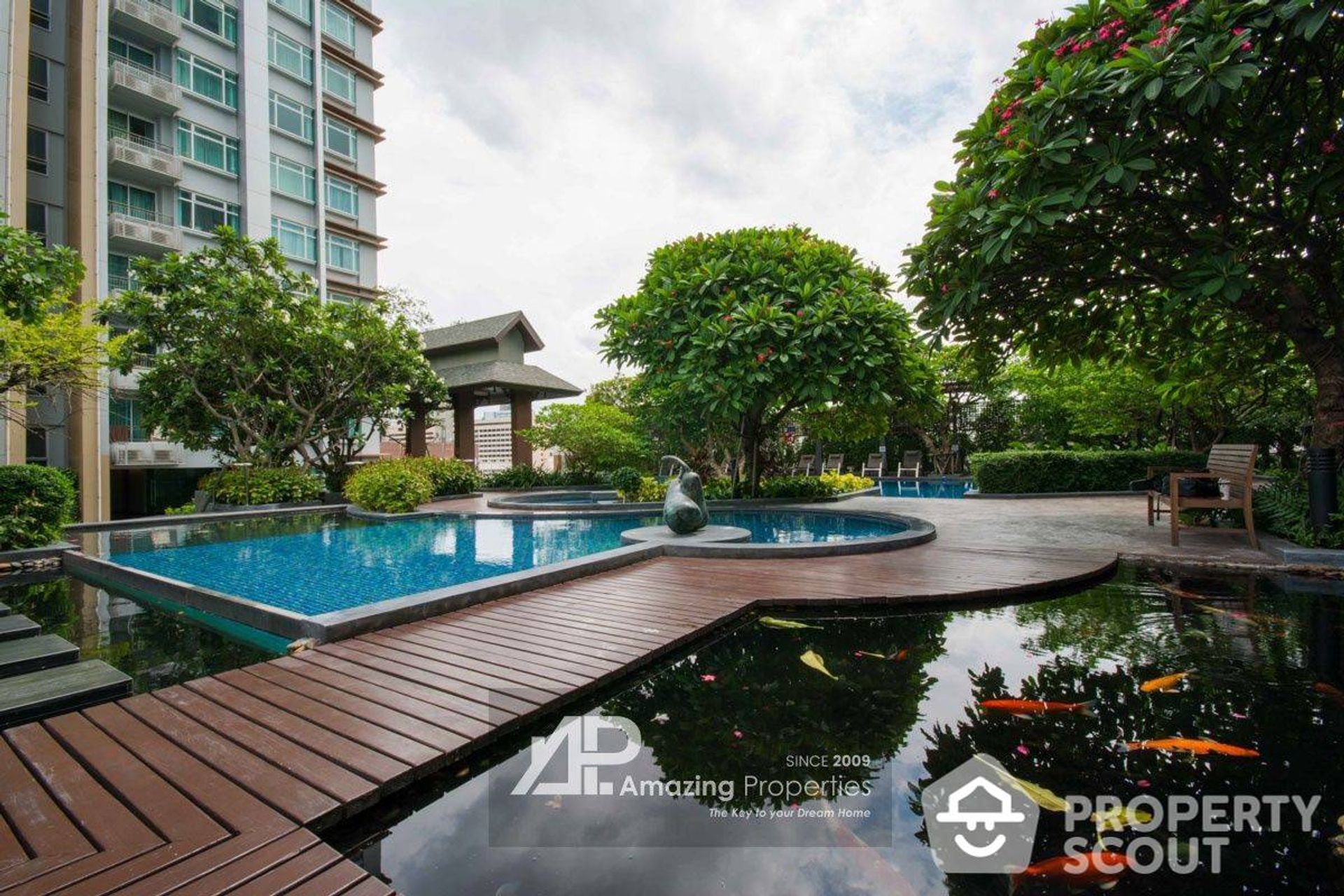 Condominium in Ban Na Song, Krung Thep Maha Nakhon 12860535