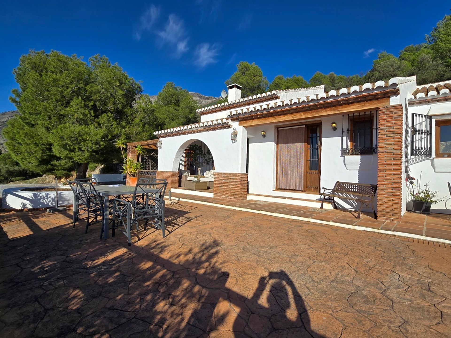 rumah dalam Canillas de Aceituno, Andalucía 12860785