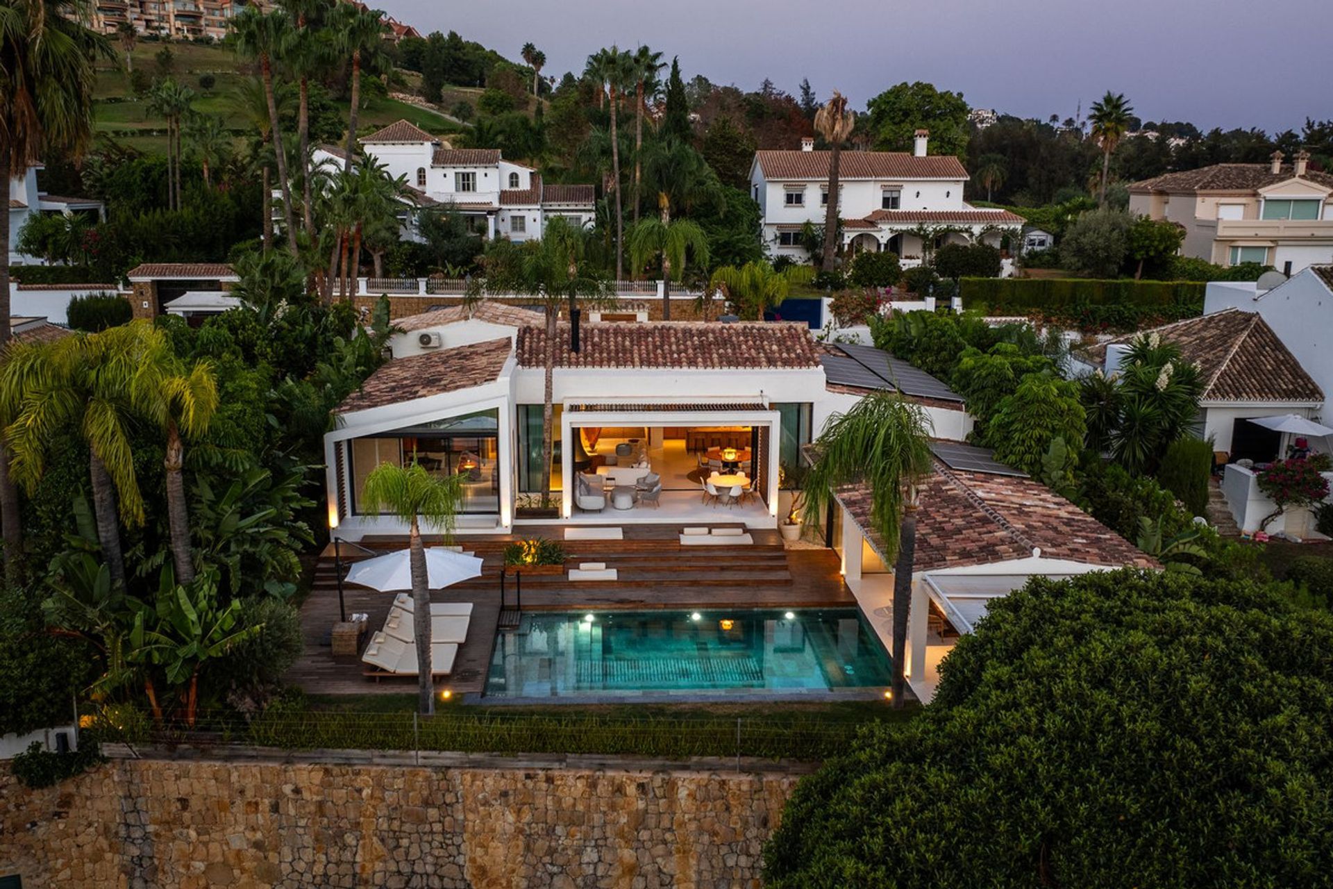 Haus im Marbella, Andalucía 12861378