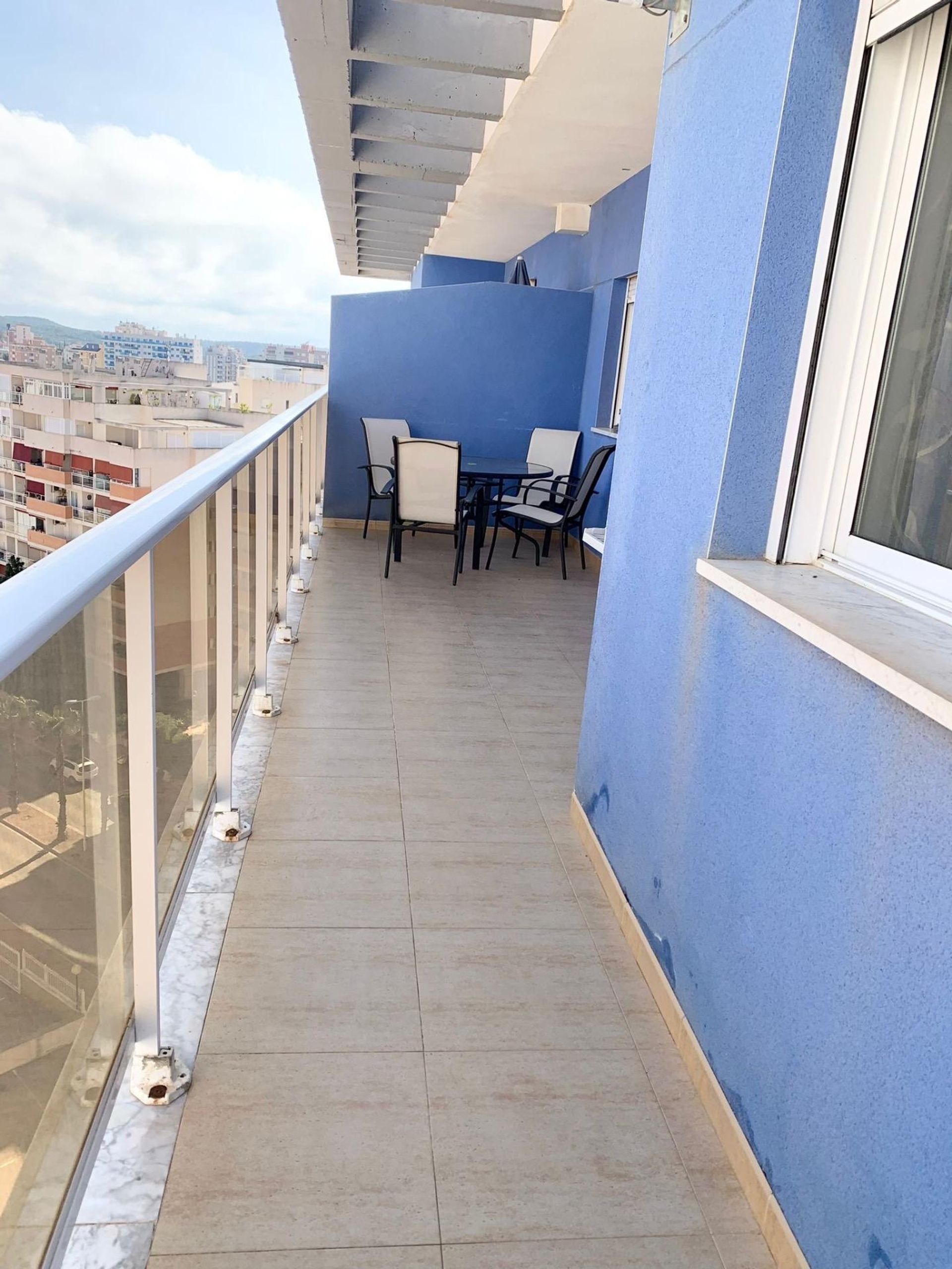 Condominio en Guardamar del Segura, Comunidad Valenciana 12861642