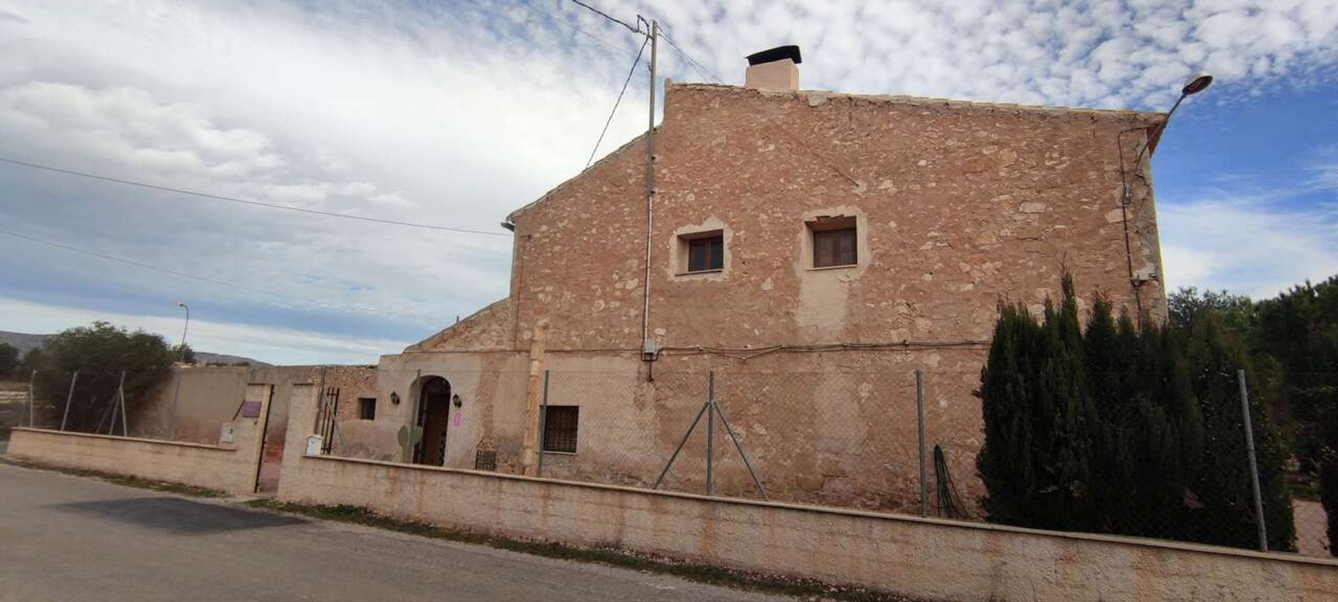 House in Pinoso, Valencia 12861906