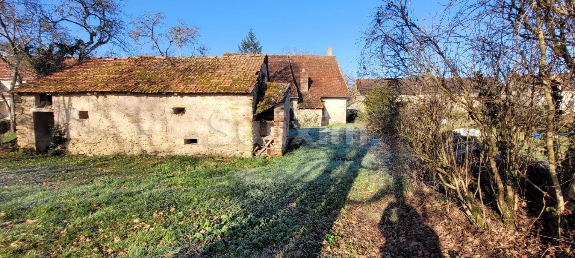 بيت في Lormes, Bourgogne-Franche-Comte 12862016