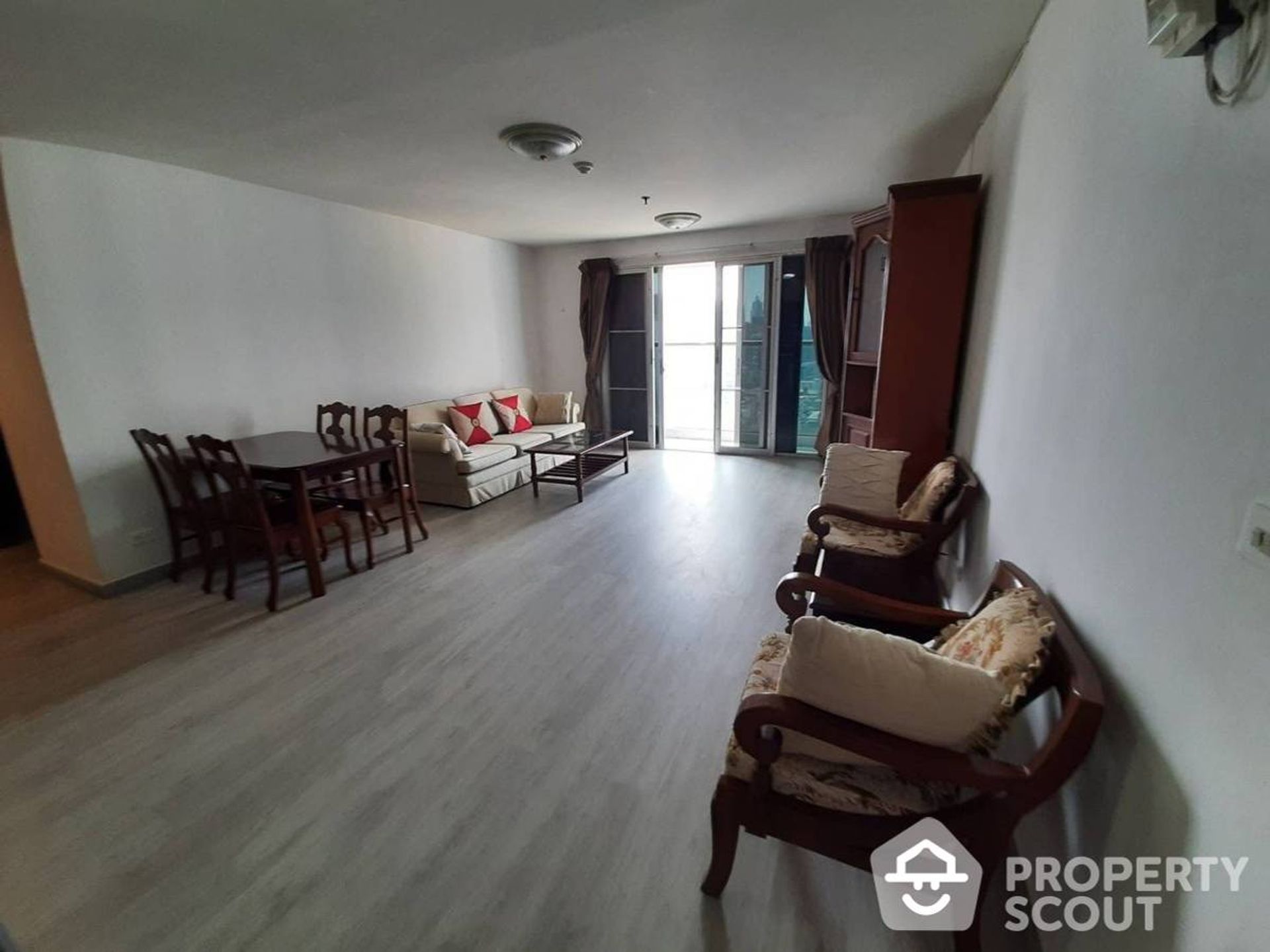 Condominio en Ban Na Song, Krung Thep Maha Nakhon 12862188