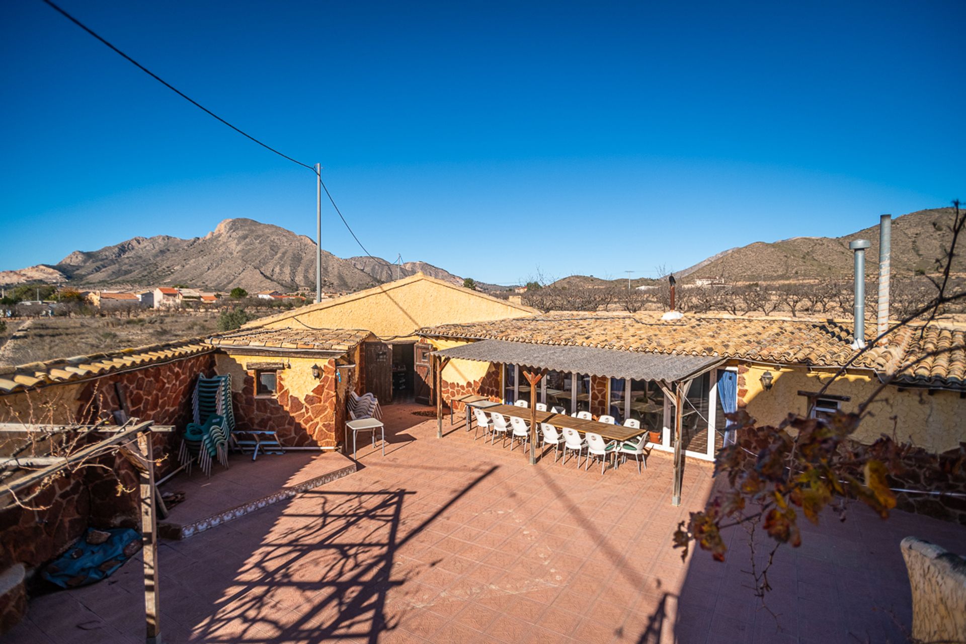 土地 在 El Fondó de les Neus, Valencian Community 12862603