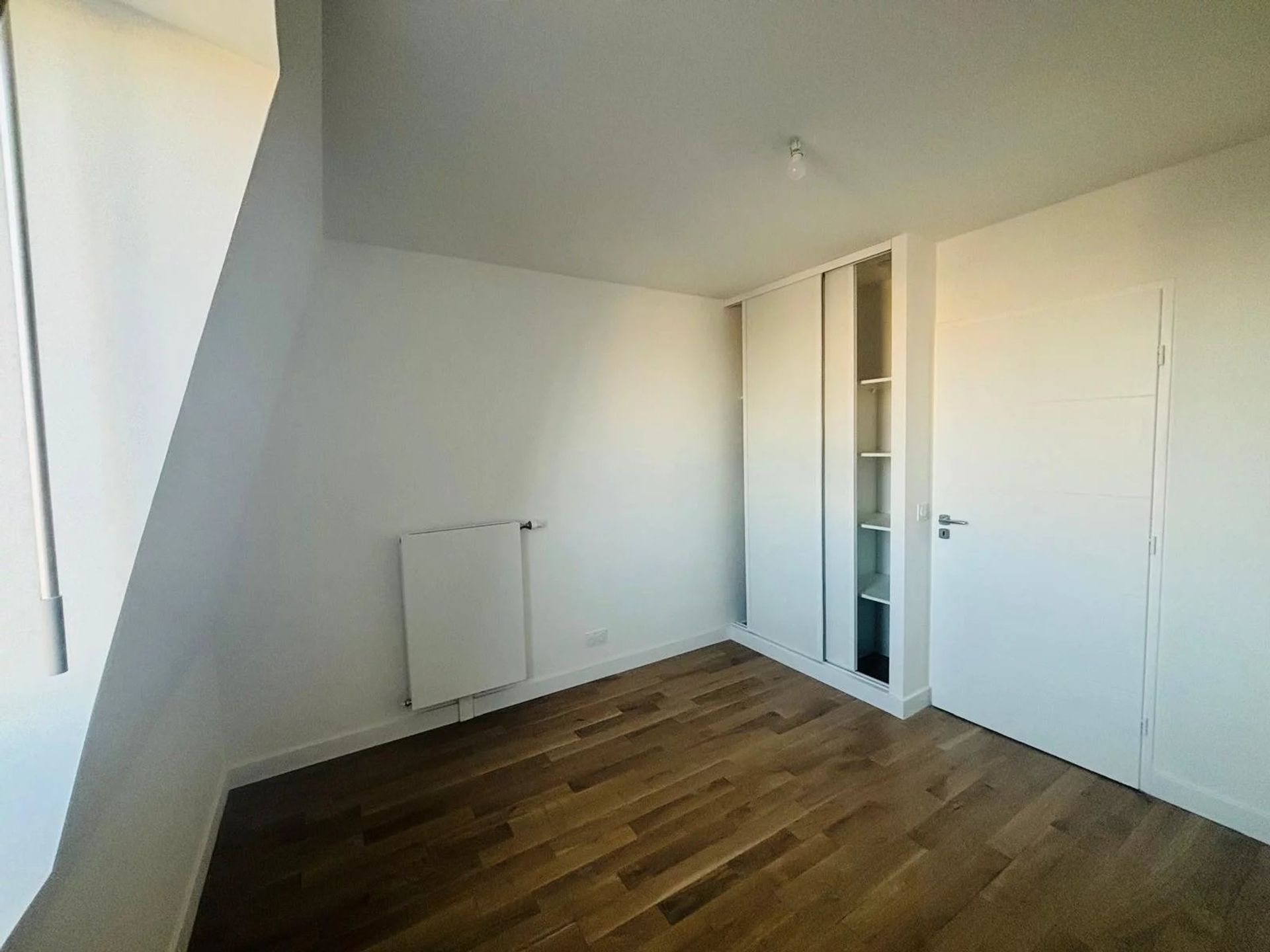 Osakehuoneisto sisään Clamart, Hauts-de-Seine 12862658