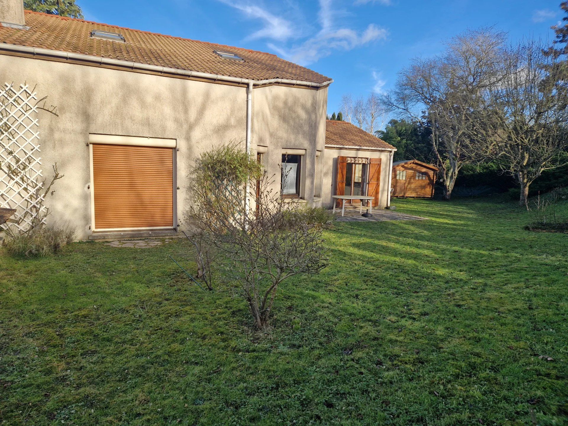 Huis in Voisins-le-Bretonneux, Ile-de-France 12862861